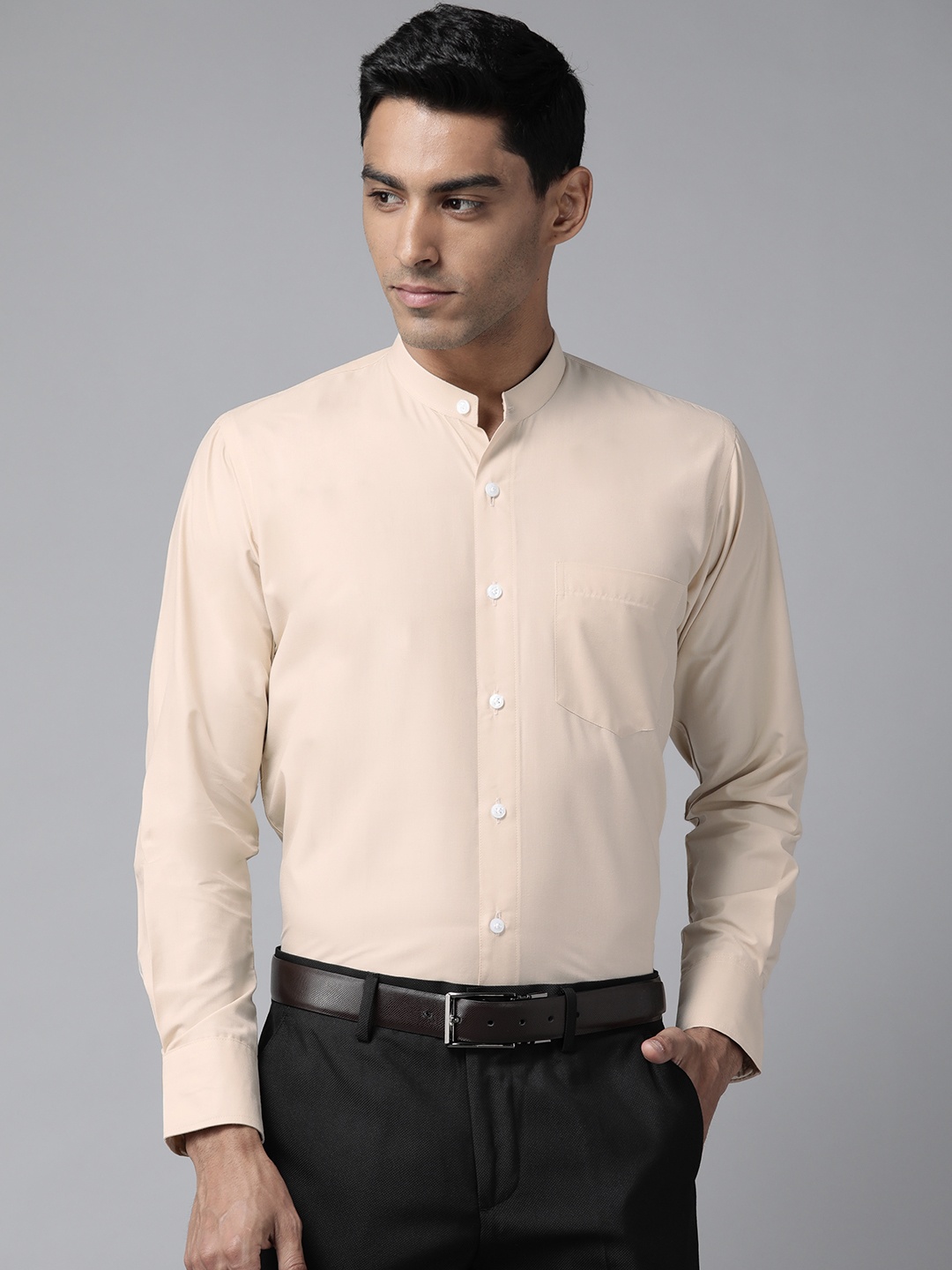 

Shaftesbury London Men Beige Cotton Smart Slim Fit Formal Shirt