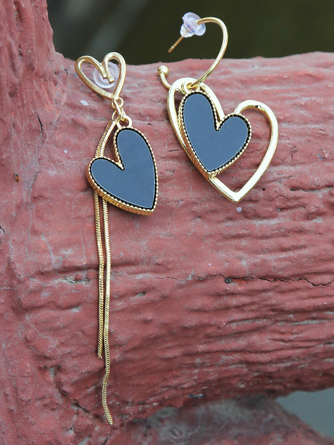 

Kazo Gold-Plated & Black Heart Shaped Drop Earrings