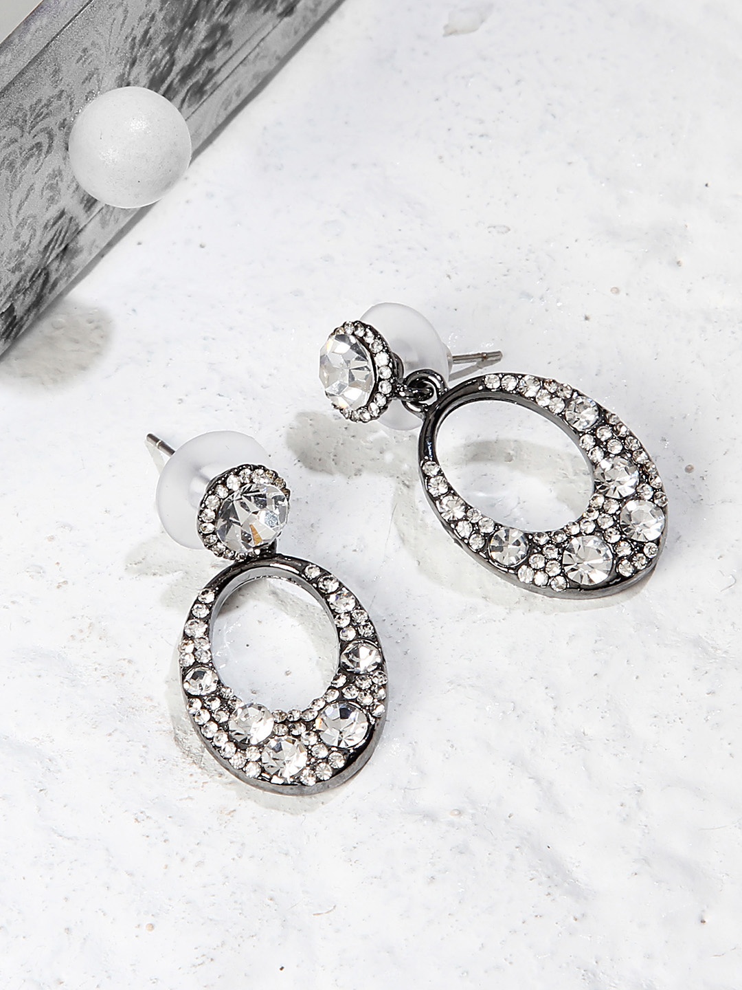 

Kazo Women Grey Contemporary Drop Earrings