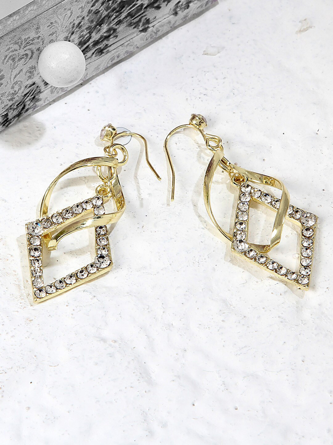 

Kazo Gold-Plated Geometric Drop Earrings