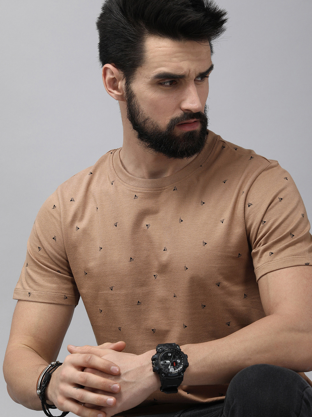 

The Roadster Lifestyle Co Men Brown Printed Pure Cotton T-shirt