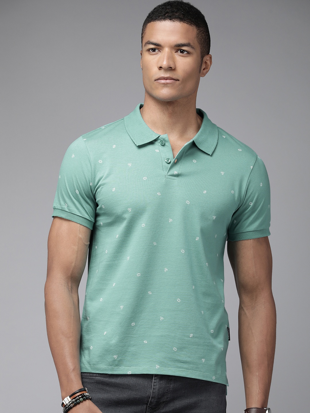 

The Roadster Lifestyle Co Men Sea Green & White Printed Pure Cotton Polo Collar T-shirt