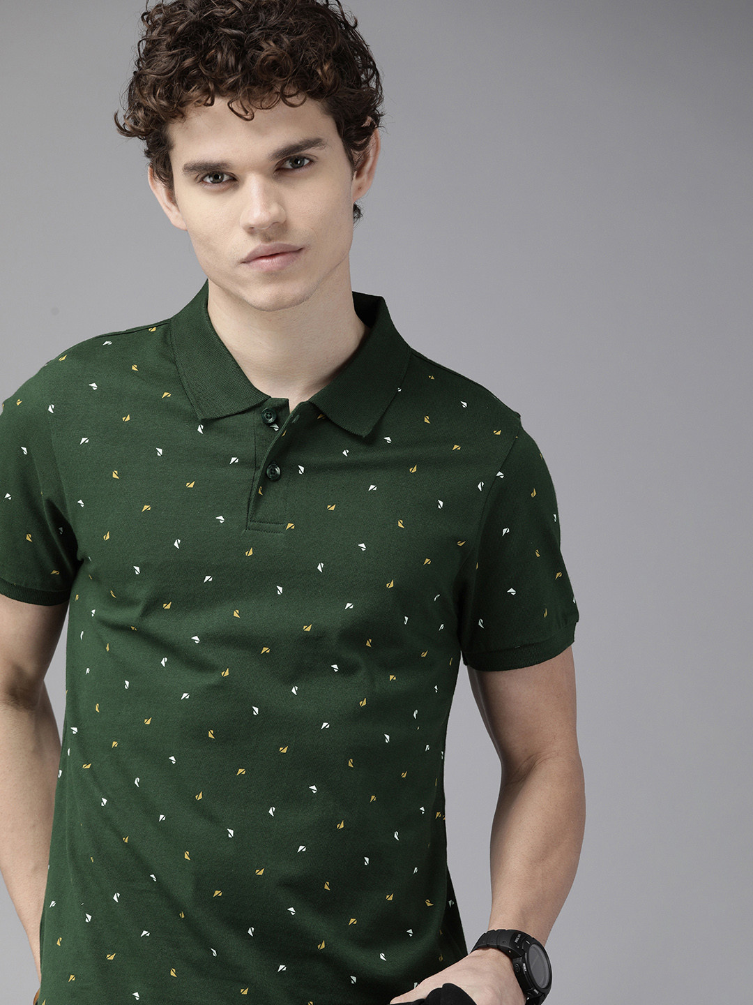 

The Roadster Lifestyle Co. Men Green & White Printed Polo Collar Pure Cotton T-shirt