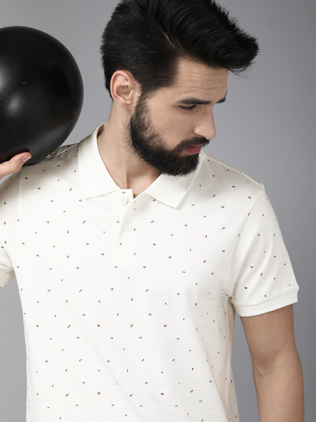 

The Roadster Lifestyle Co. Men White Printed Slim Fit Pure Cotton Casual T-shirt
