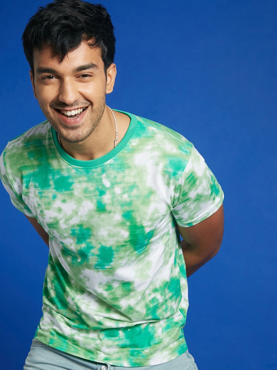 

Bewakoof Men Green & White Dyed Cotton T-shirt