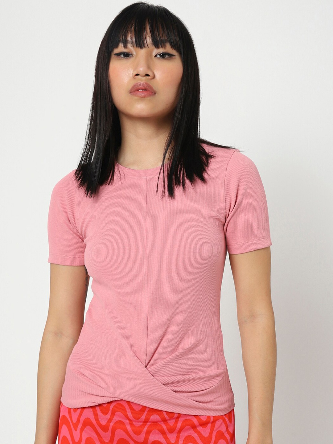 

Bewakoof Women Pink Solid Front Cross Cotton T-shirt