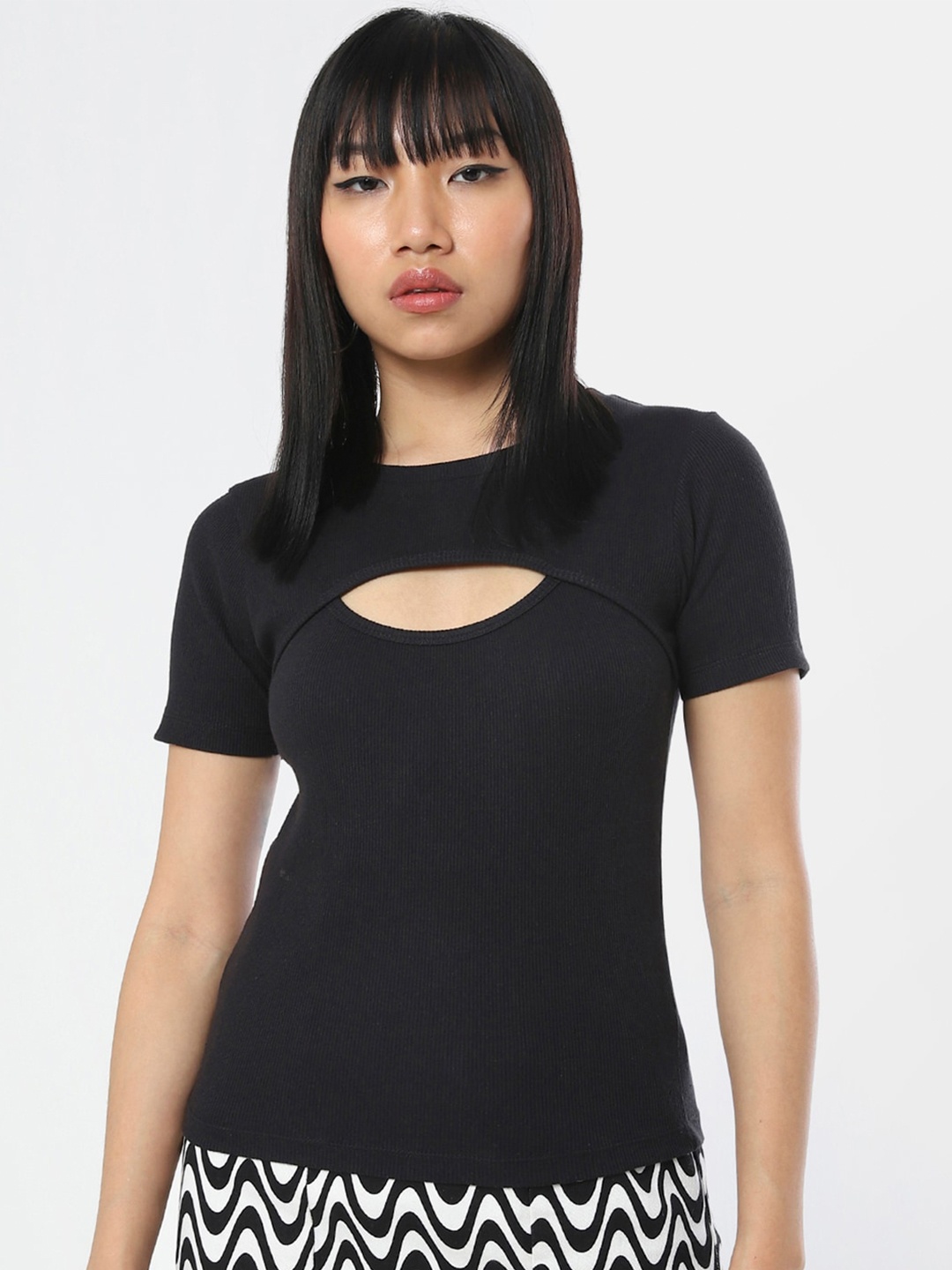 

Bewakoof Black Cut Out Top