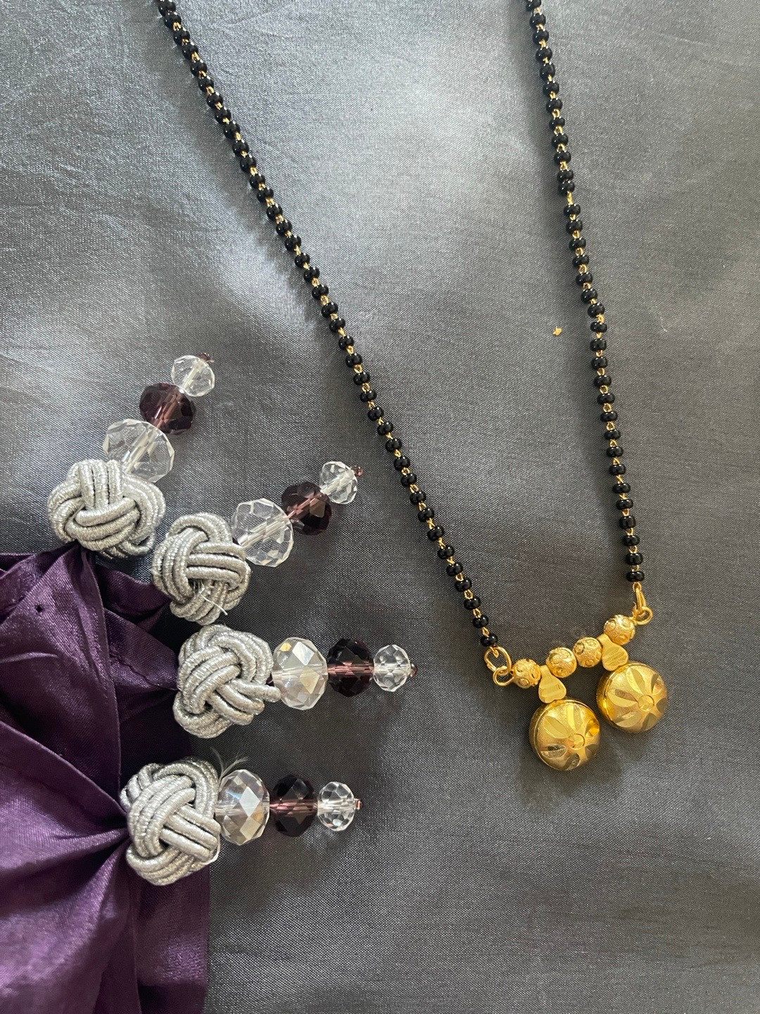 

Digital Dress Room Gold-Plated Black Stone-Studded & Beaded Mangalsutra