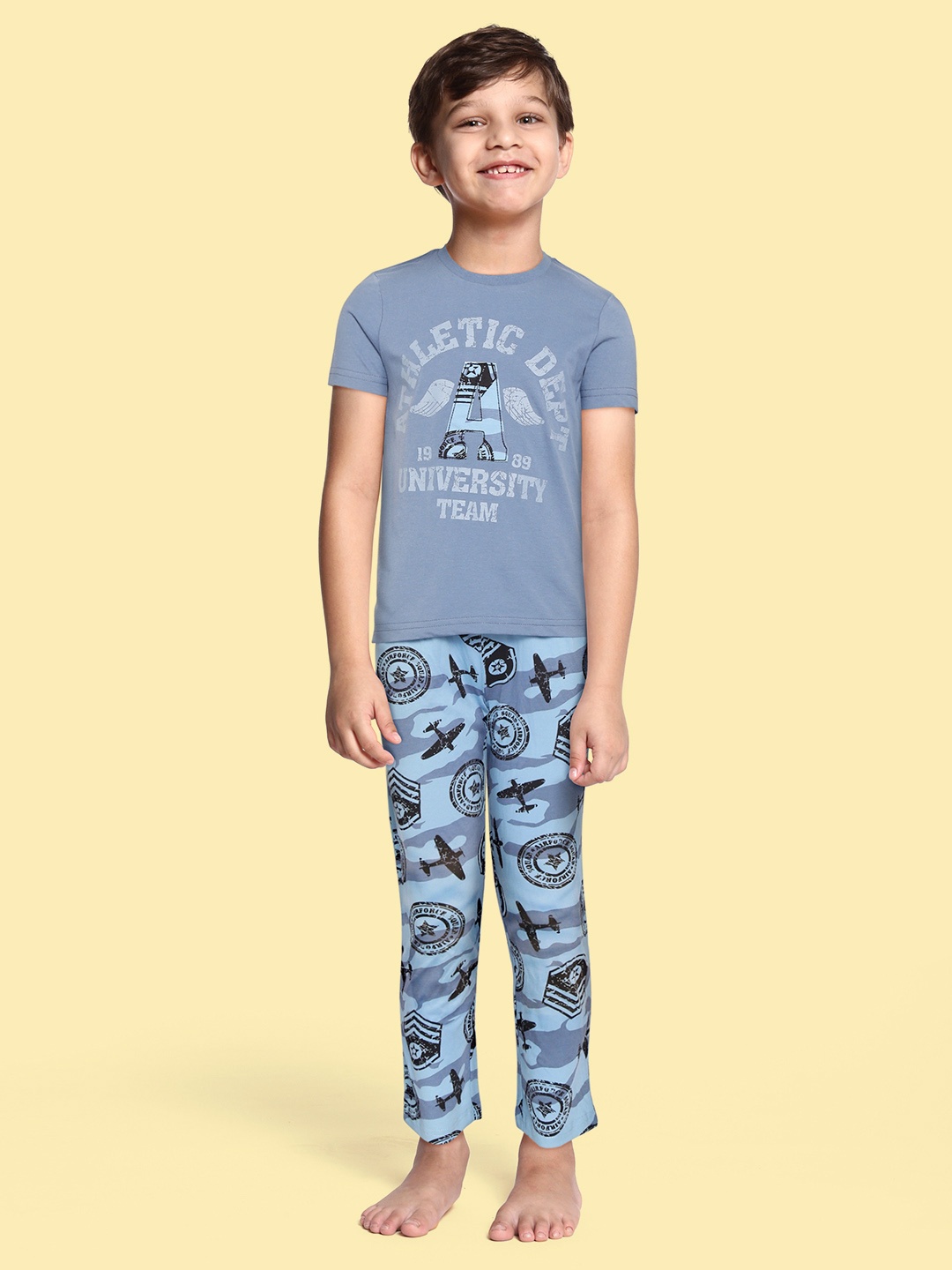 

Sweet Dreams Boys Blue & Black Printed Pyjama Set
