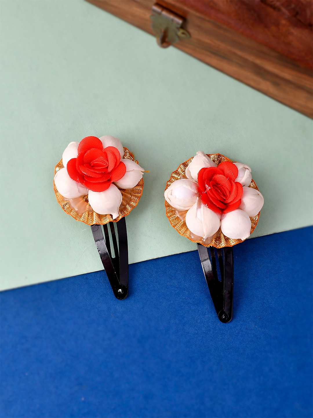 

Silvermerc Designs Girls Red & White Set of 2 Tic Tac Hair Clip