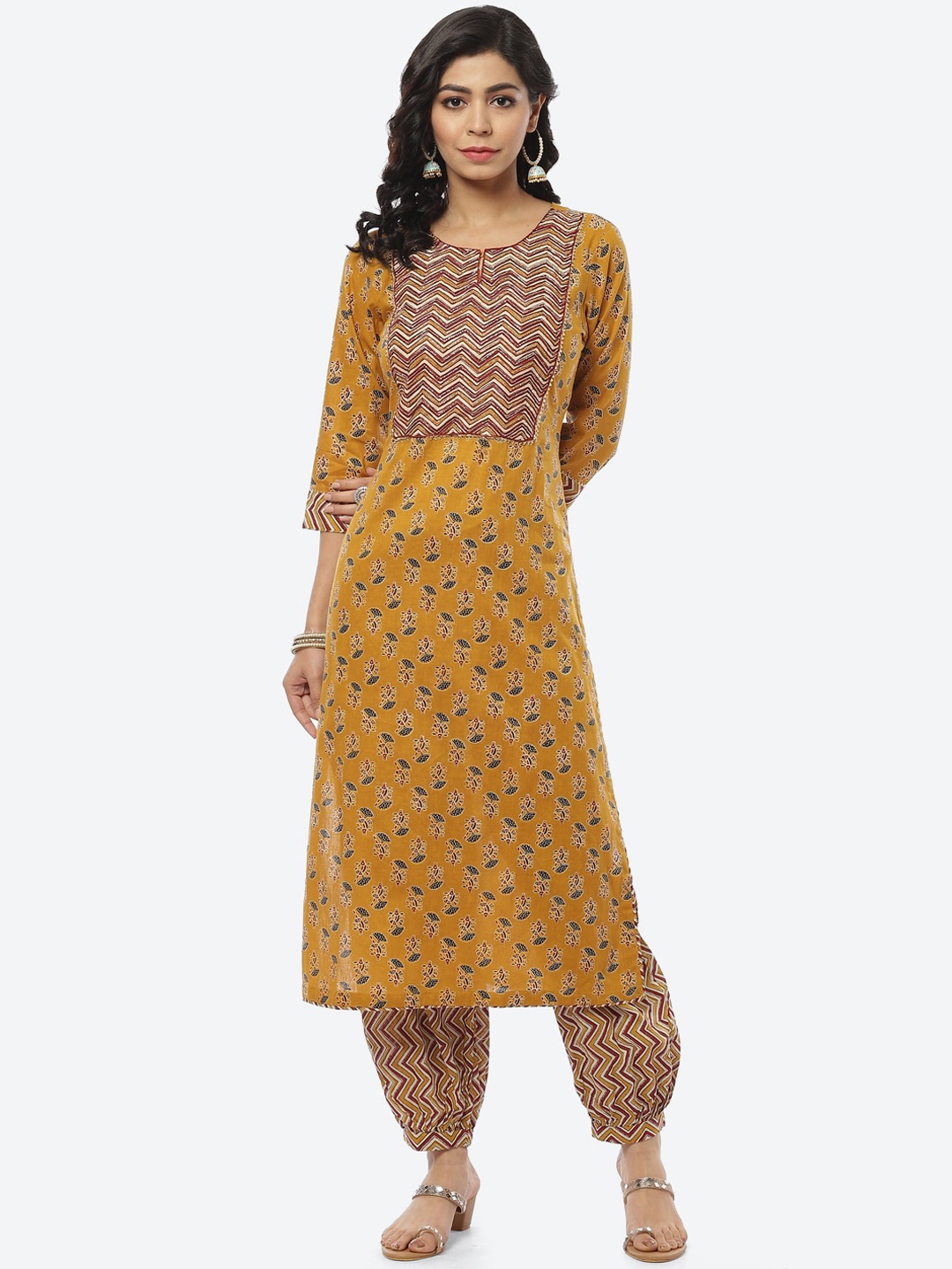 

Meena Bazaar Women Mustard Yellow Printed Pure Cotton Kurta with Salwar