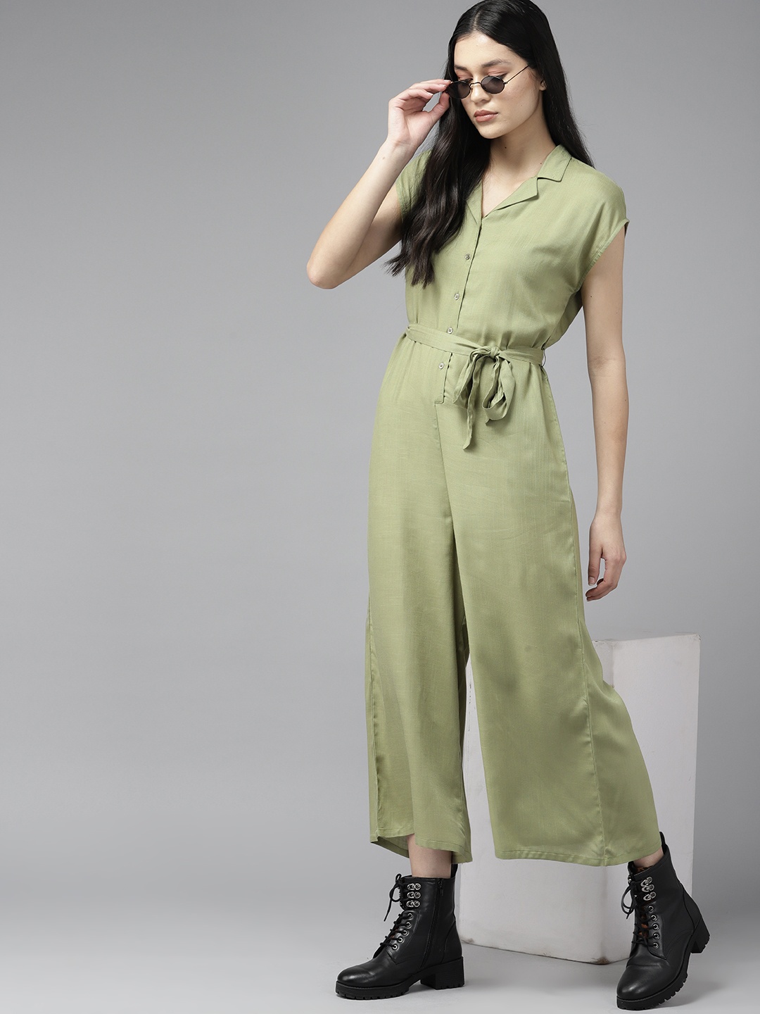 

The Roadster Lifestyle Co. Cuban Collar Waist Tie-Up Detail Jumpsuit, Olive