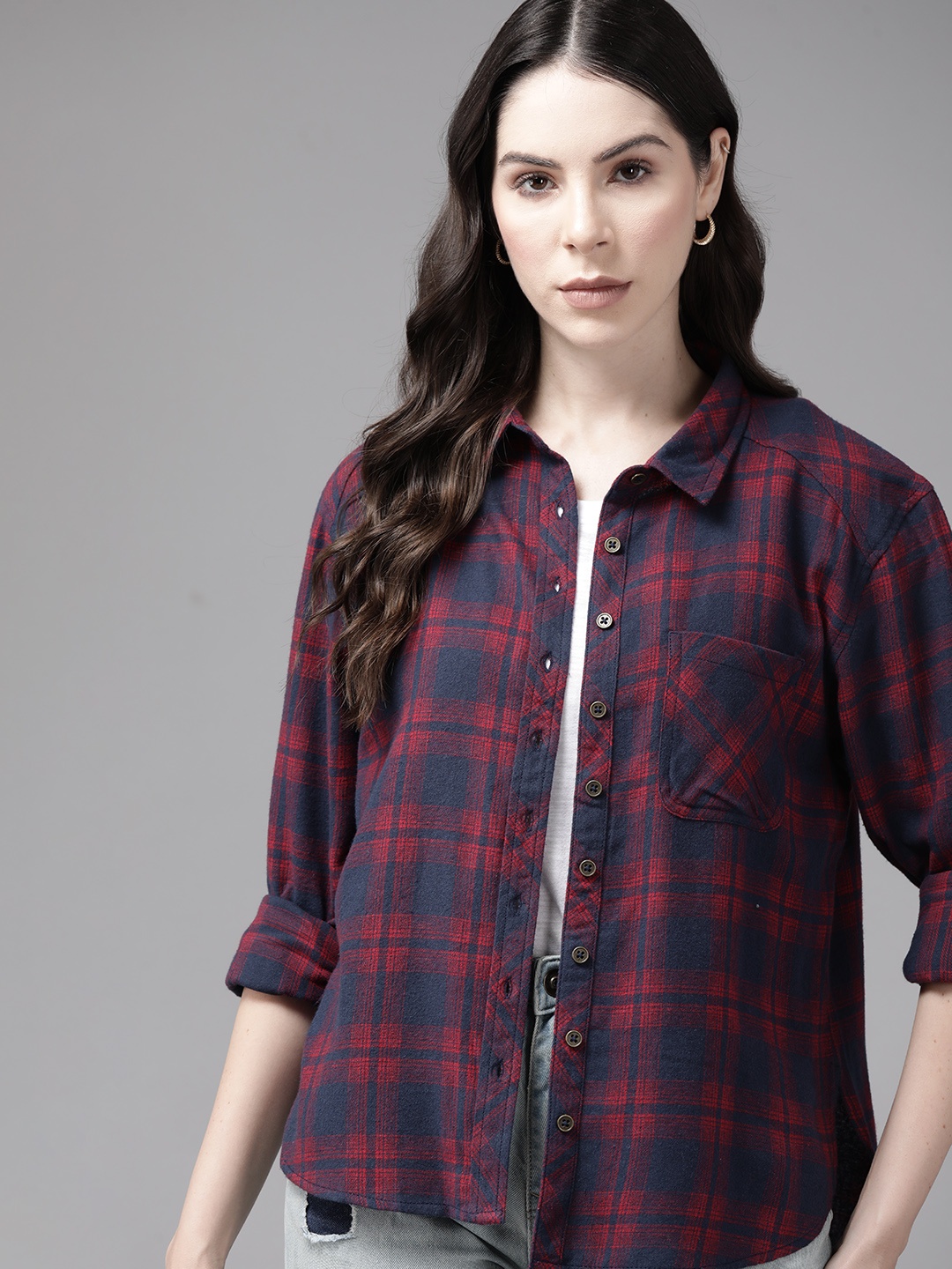 

The Roadster Lifestyle Co. Checked Pure Cotton Casual Shirt, Navy blue