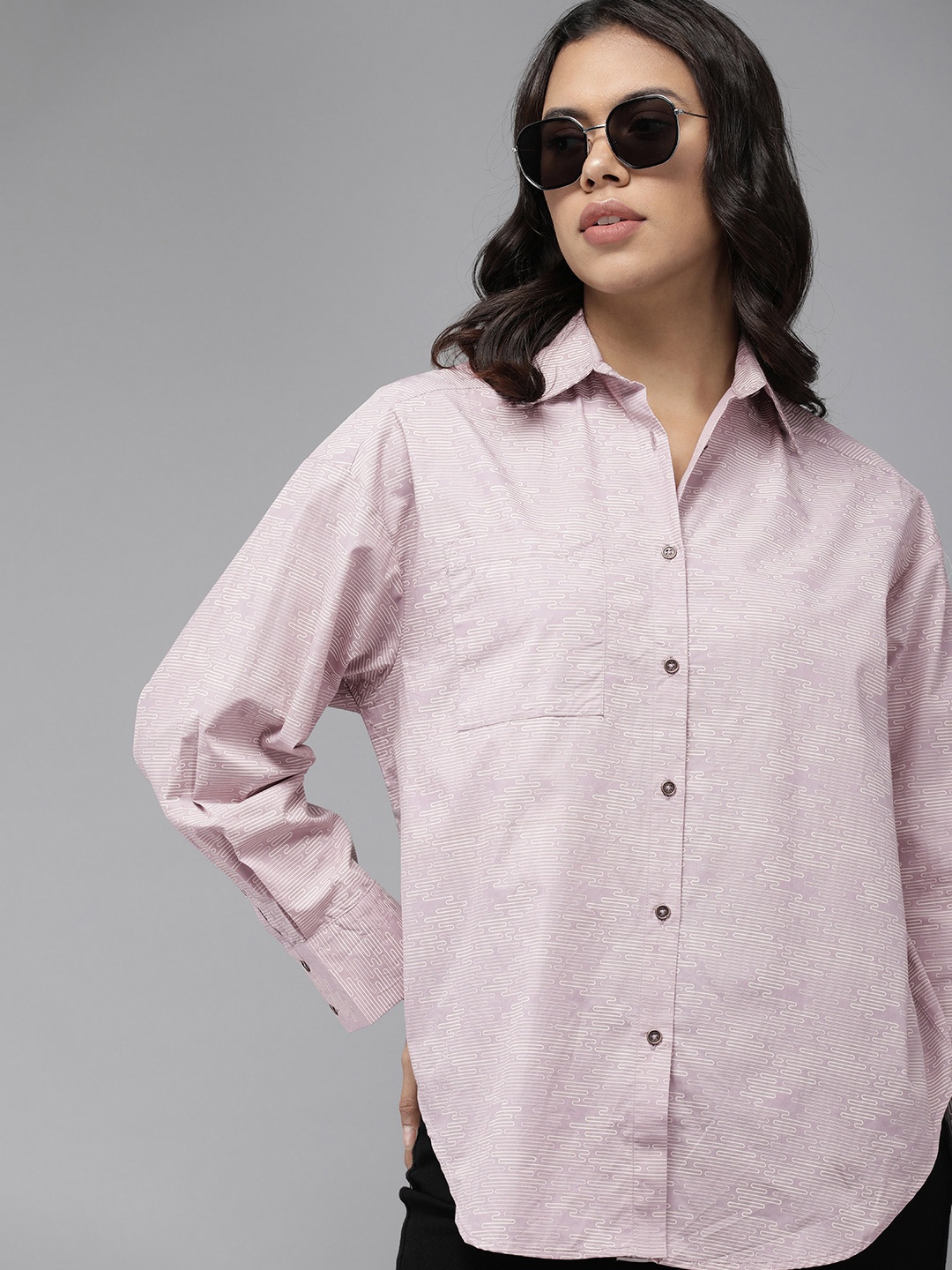 

The Roadster Life Co. Geometric Printed Pure Cotton Boxy Casual Shirt, Mauve