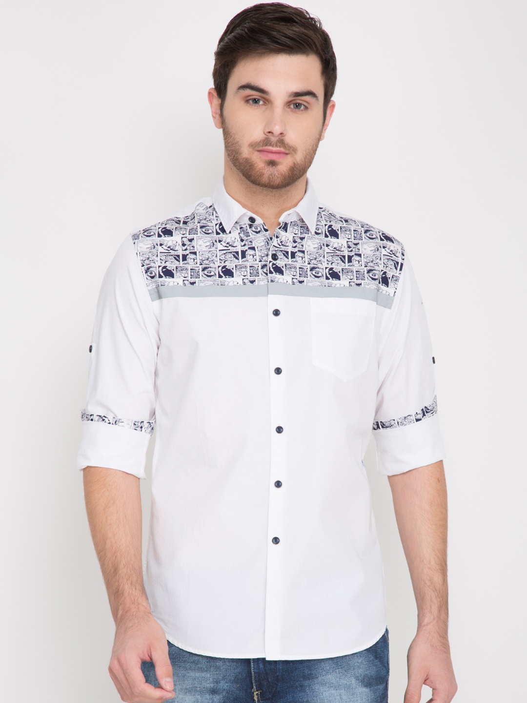 

LOCOMOTIVE Men White & Navy Slim Fit Casual Shirt with Printed Detail