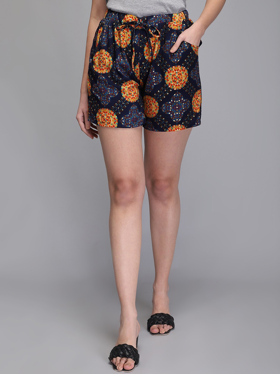 

Aditi Wasan Women Blue Floral Printed Outdoor Shorts
