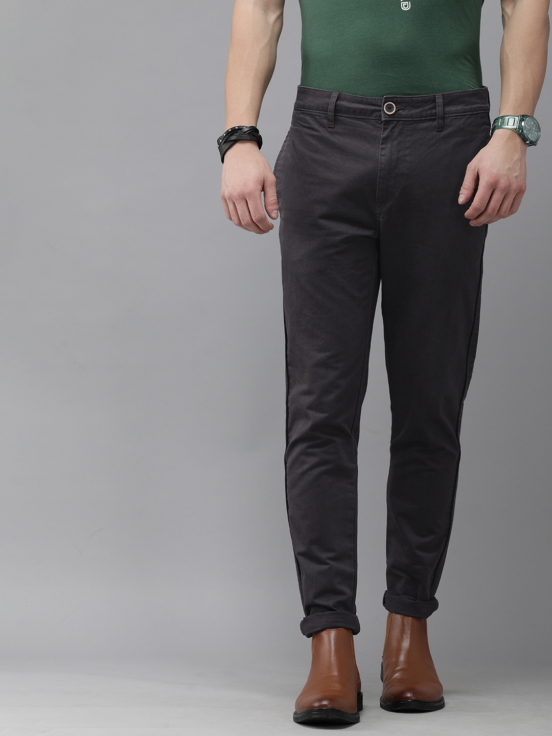 

Roadster Men Charcoal Grey Low-Rise Pure Cotton Slim Fit Chinos