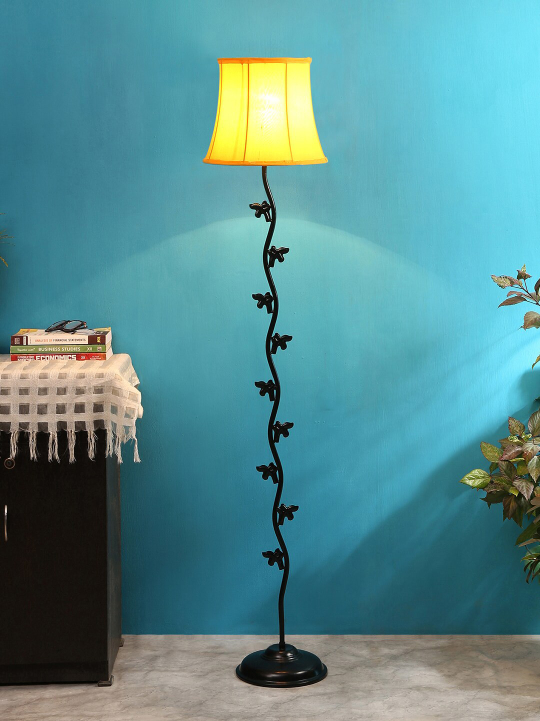 

Devansh Yellow & Black Traditional Floor Lamp