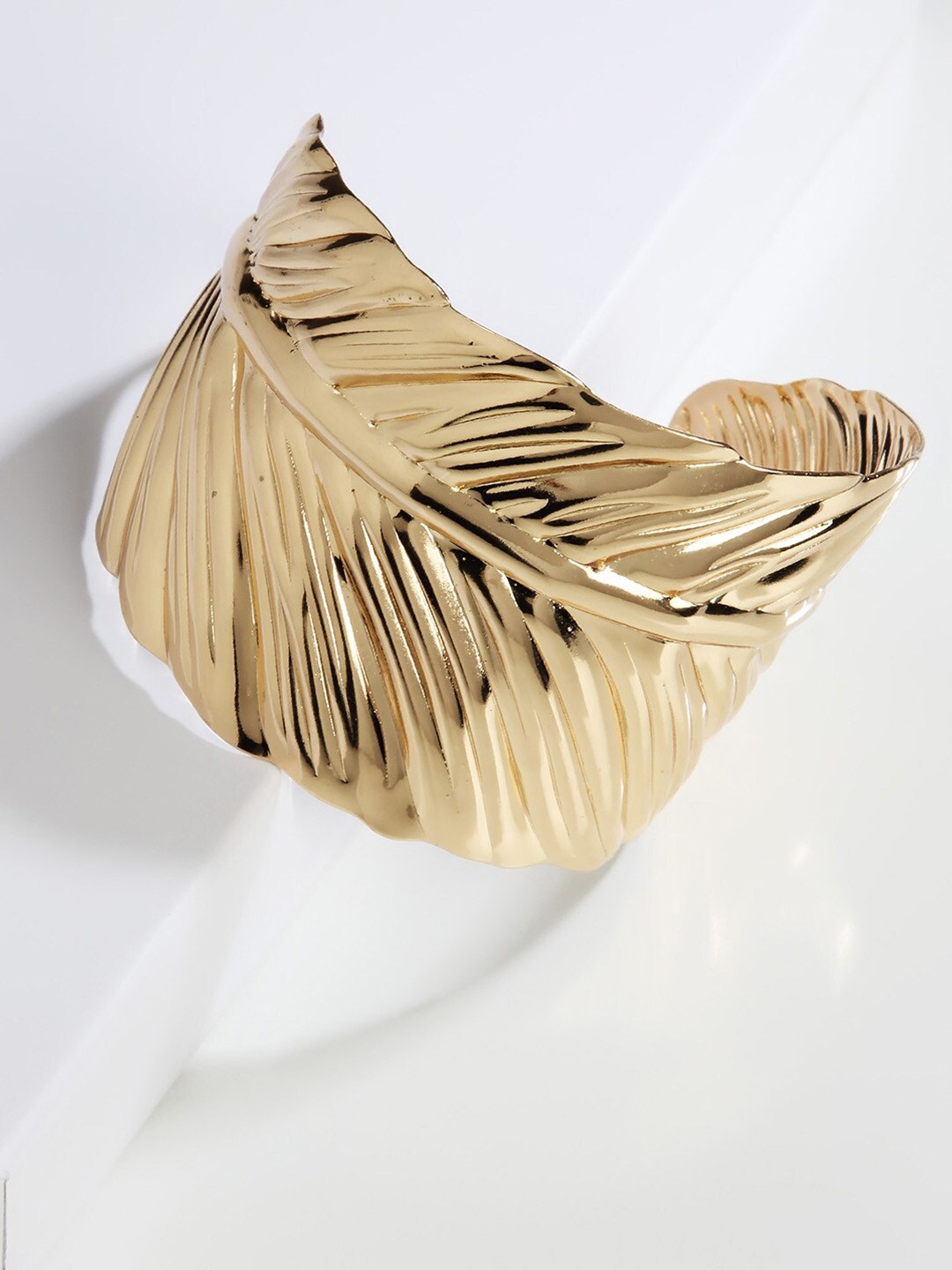 

Kazo Women Gold-Plated Leaf Design Cuff Bracelet