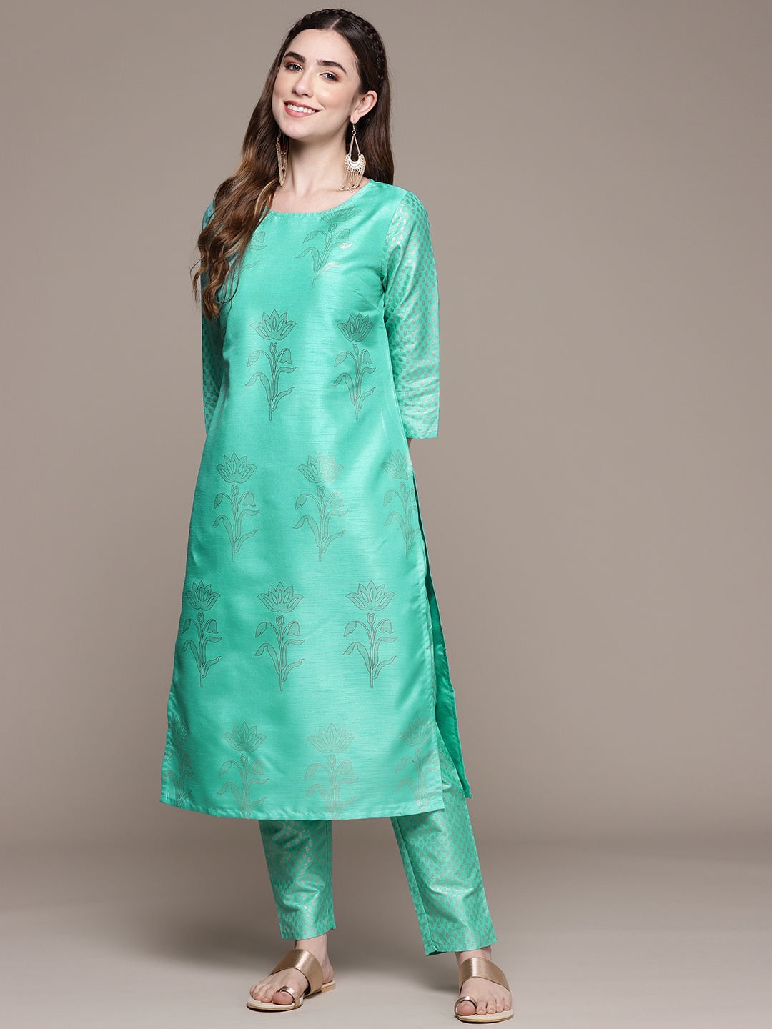

ZIYAA Women Green & Golden Ethnic Motifs Printed Kurta with Trousers