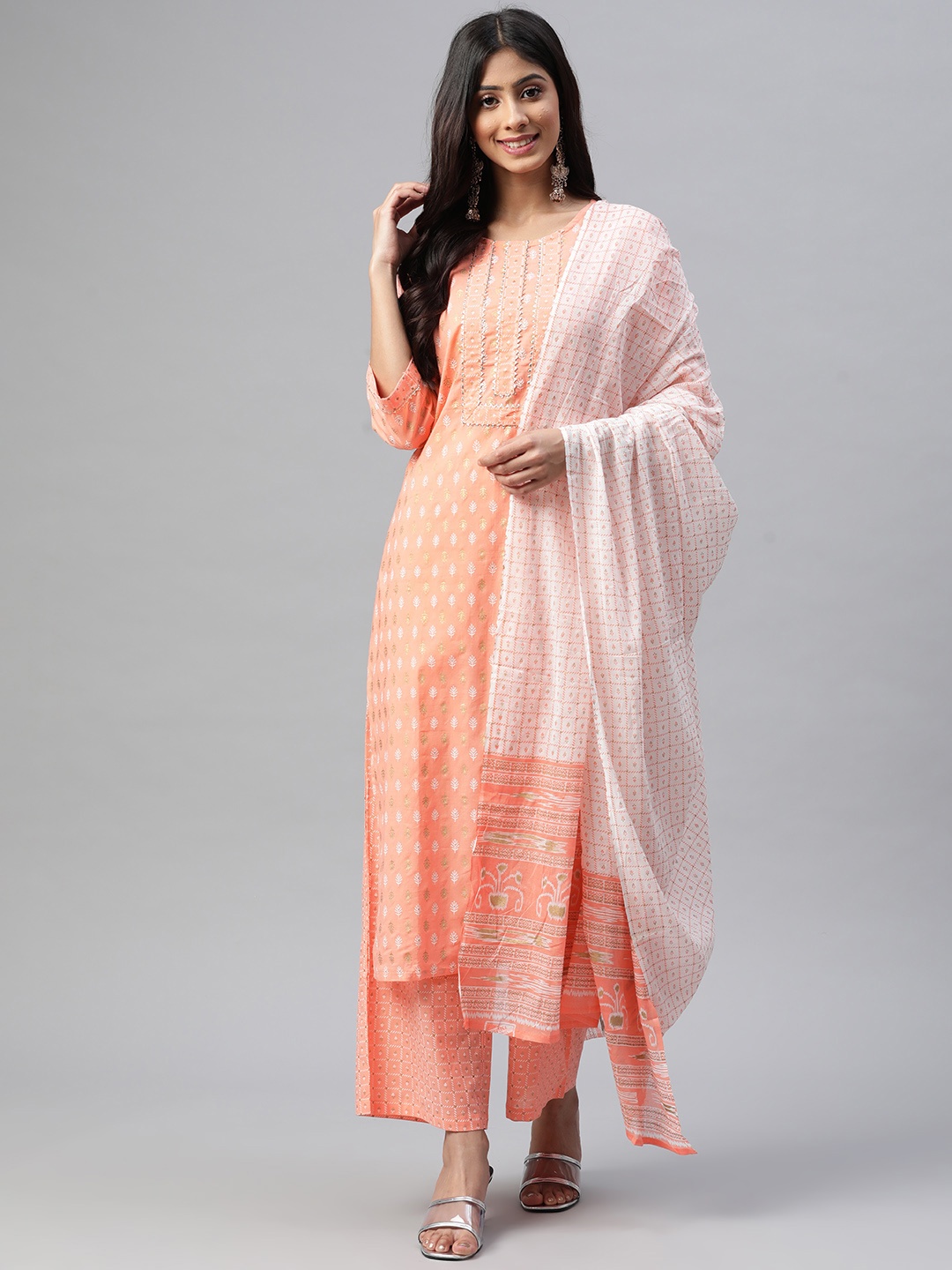 

Yuris Women Peach-Coloured Ethnic Printed Pure Cotton Kurta with Trousers & Dupatta