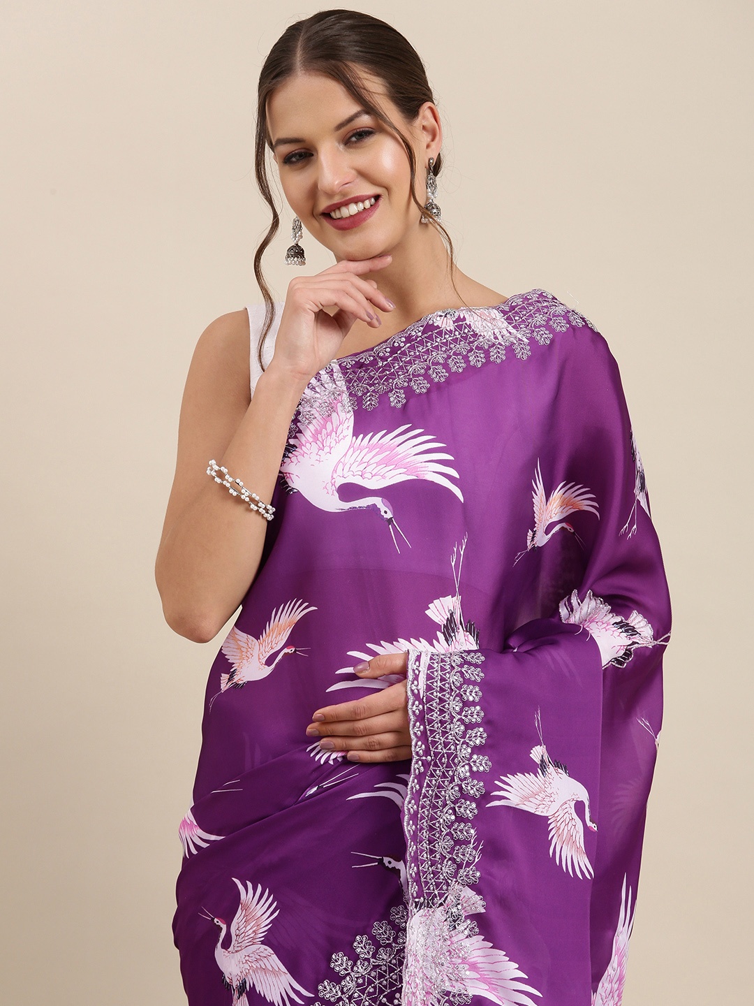 

VASTRANAND Purple & White Ethnic Motifs Embroidered Satin Saree