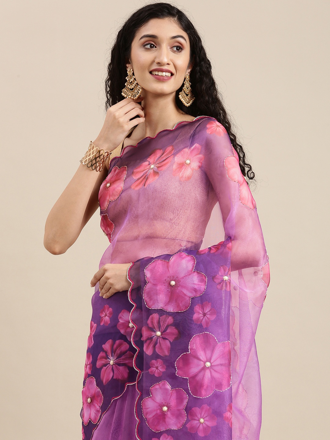 

VASTRANAND Purple & Pink Floral Beads and Stones Organza Saree