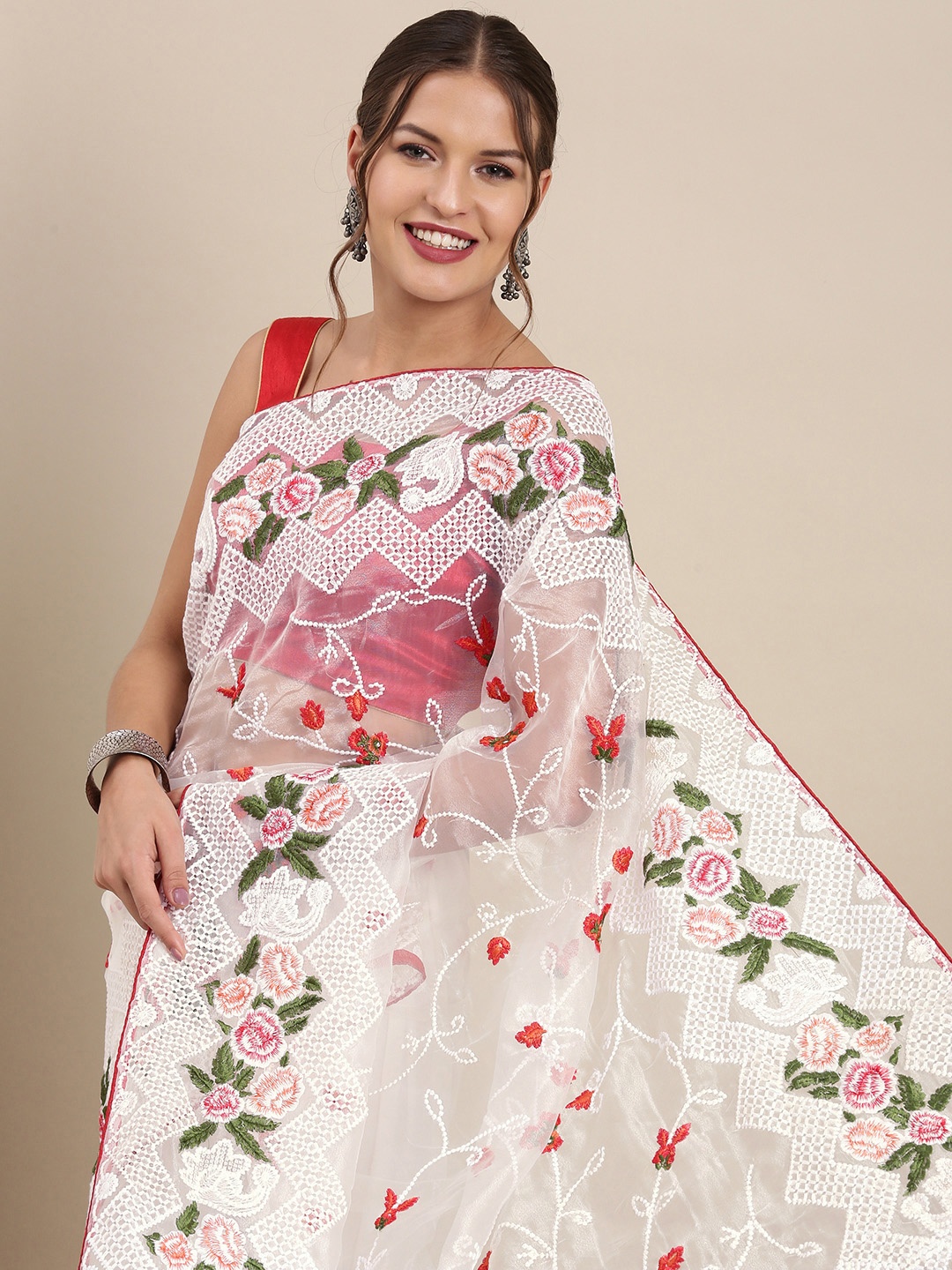 

VASTRANAND White & Red Floral Chikankari Organza Saree