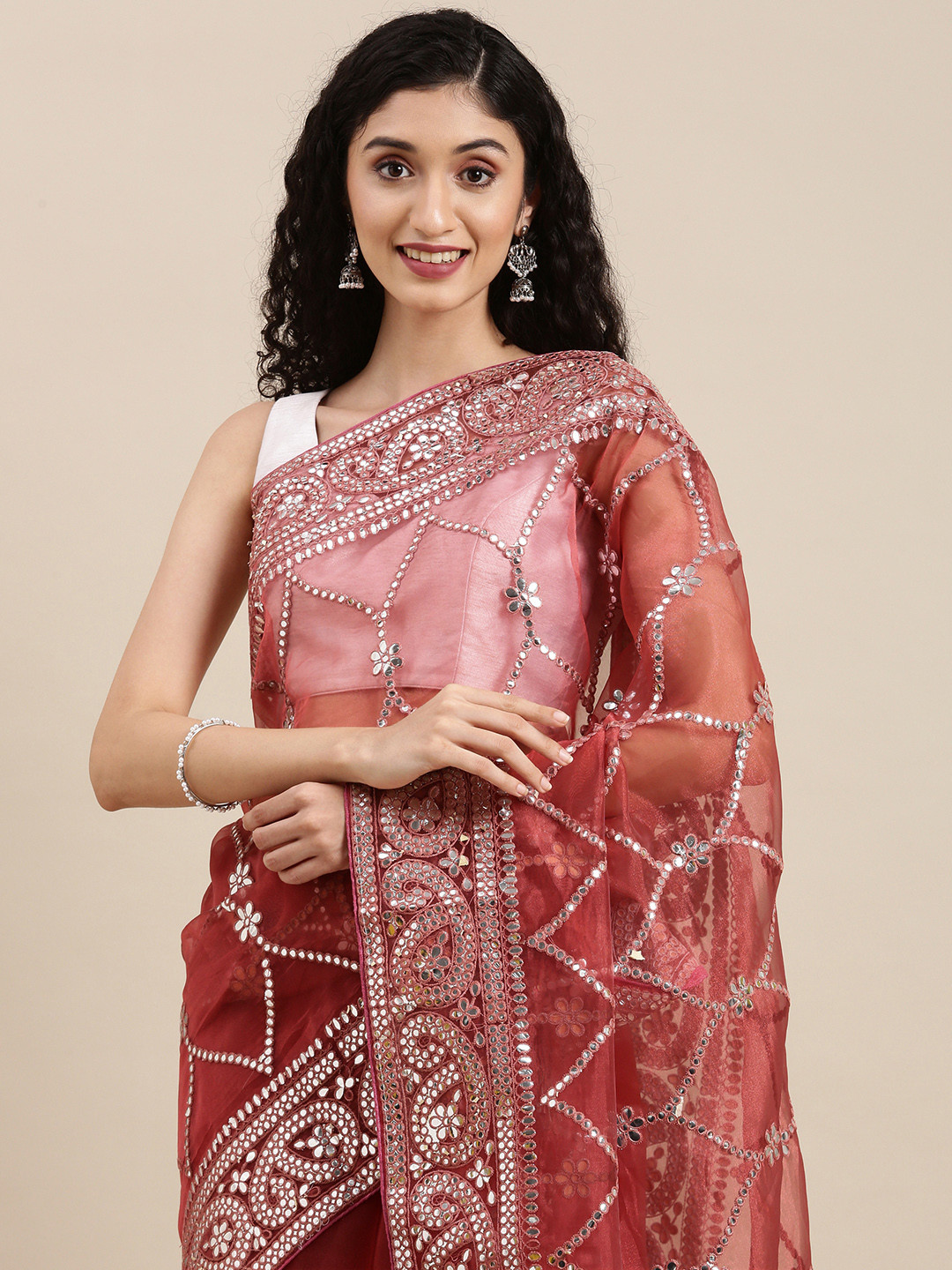 

VASTRANAND Red Ethnic Motifs Mirror Work Organza Saree