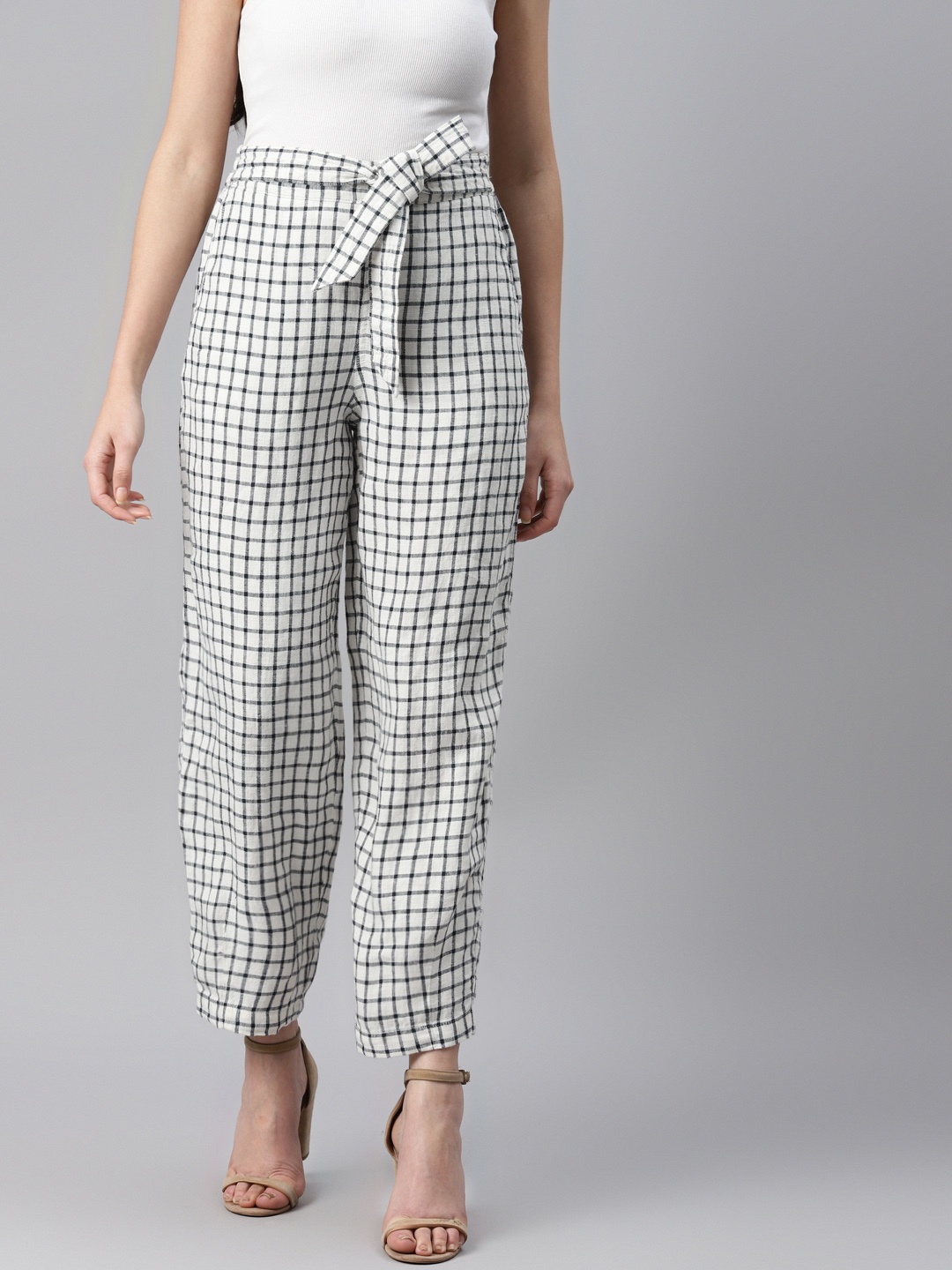 

Marks & Spencer Women White & Black Checked Peg Trousers