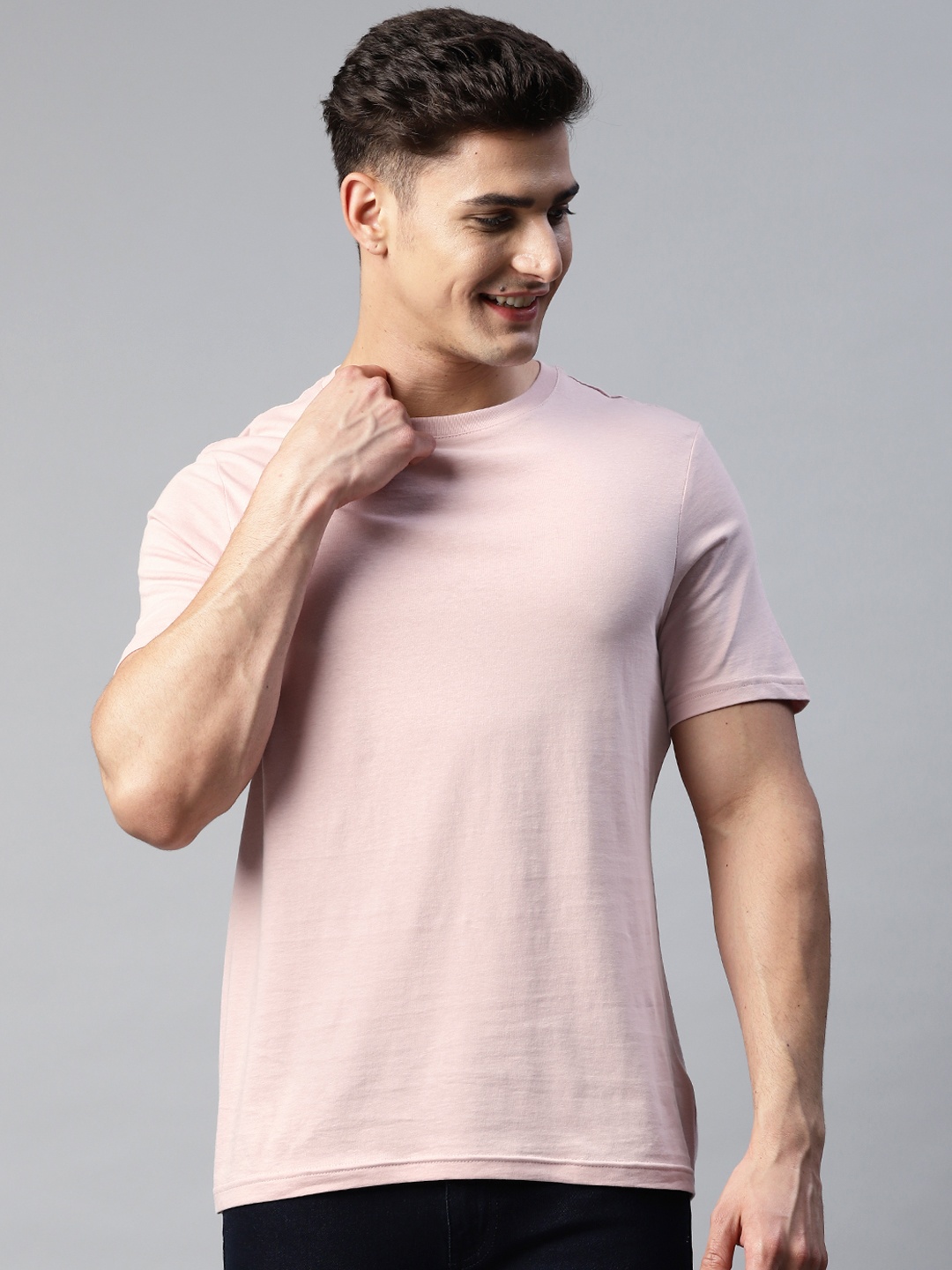 

Marks & Spencer Men Pink Pure Cotton T-shirt