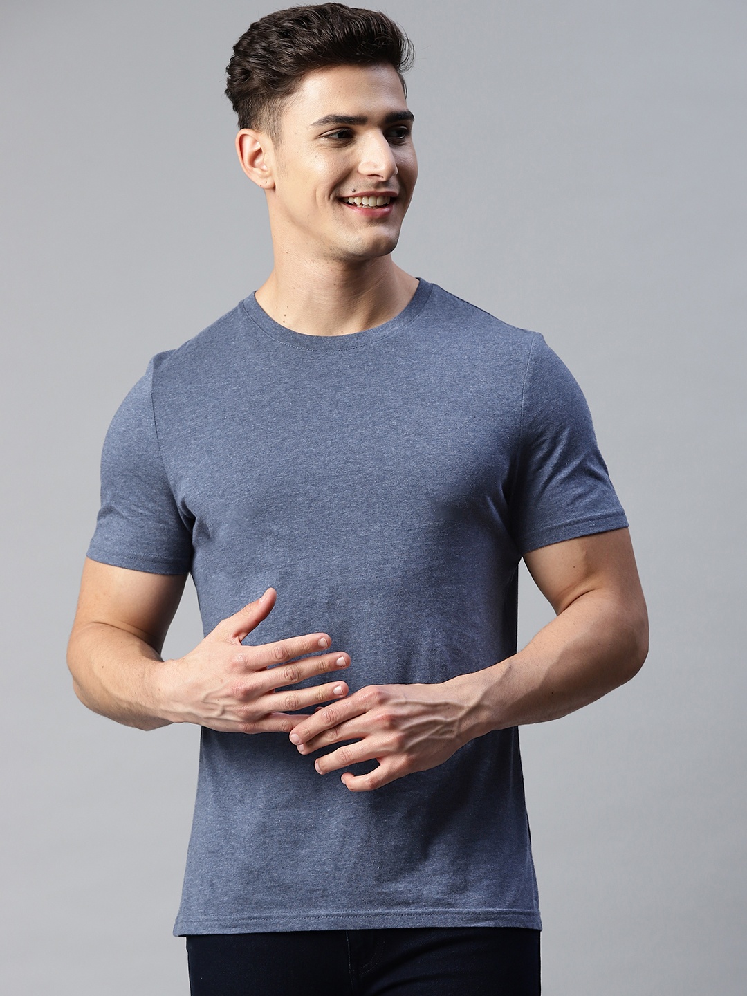 

Marks & Spencer Men Blue Pure Cotton T-shirt
