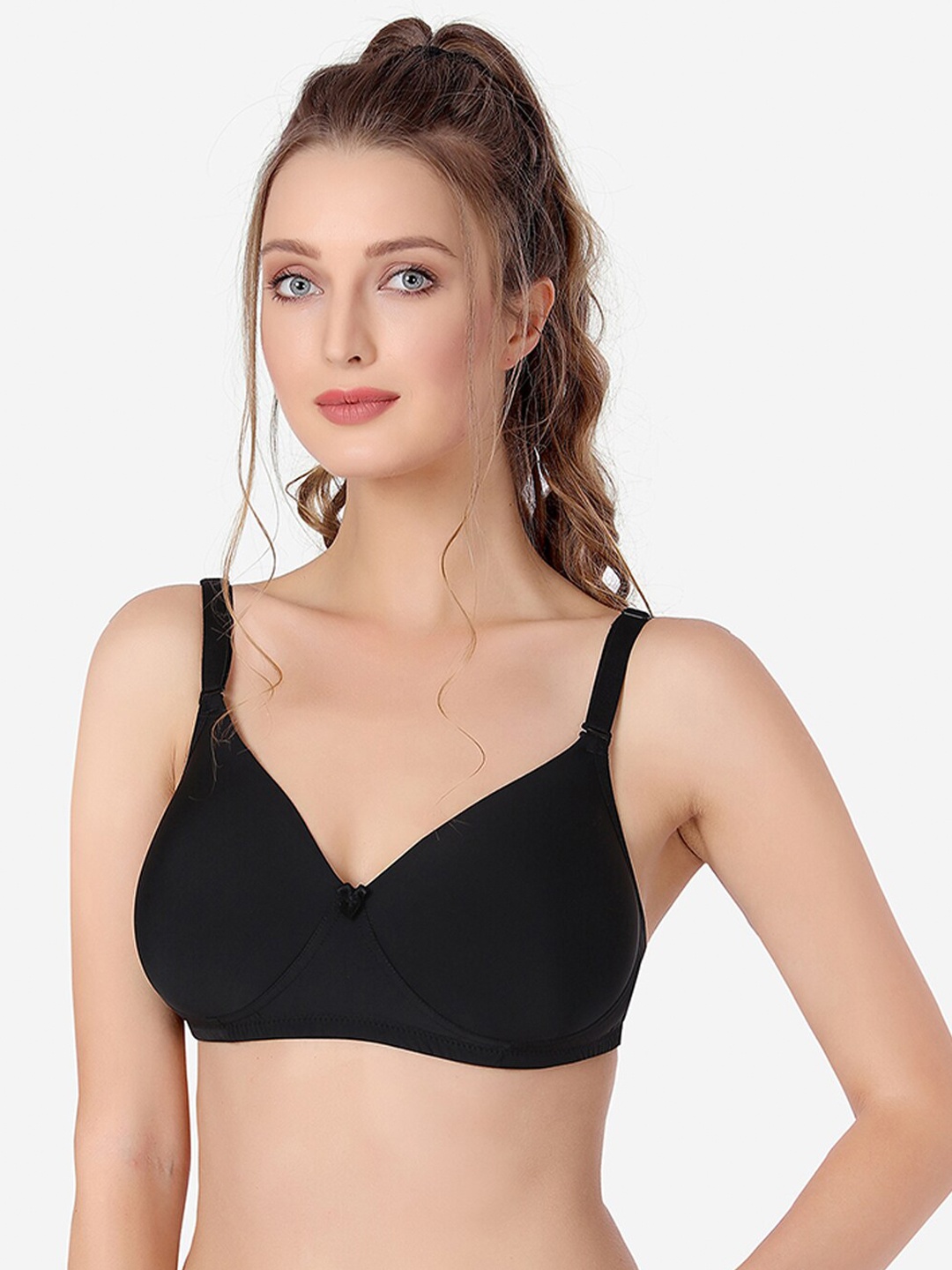 

Candour London Black Solid Lightly Padded Bra