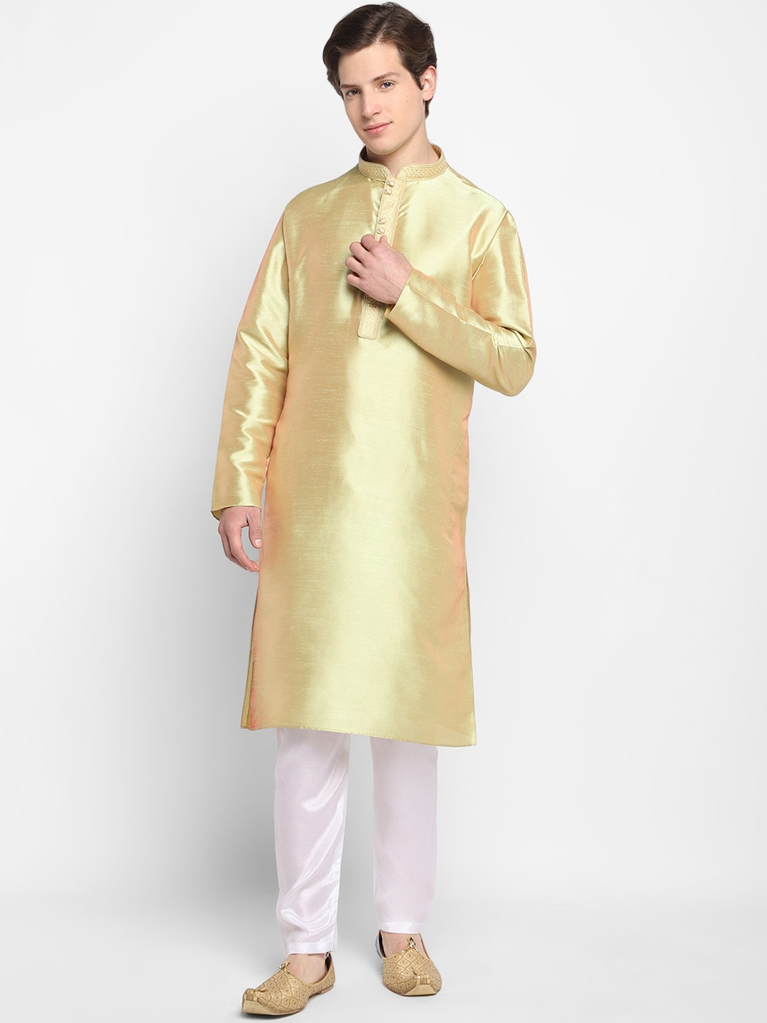 

DEVOILER Men Gold-Toned Thread Work Jorba Silk Kurta