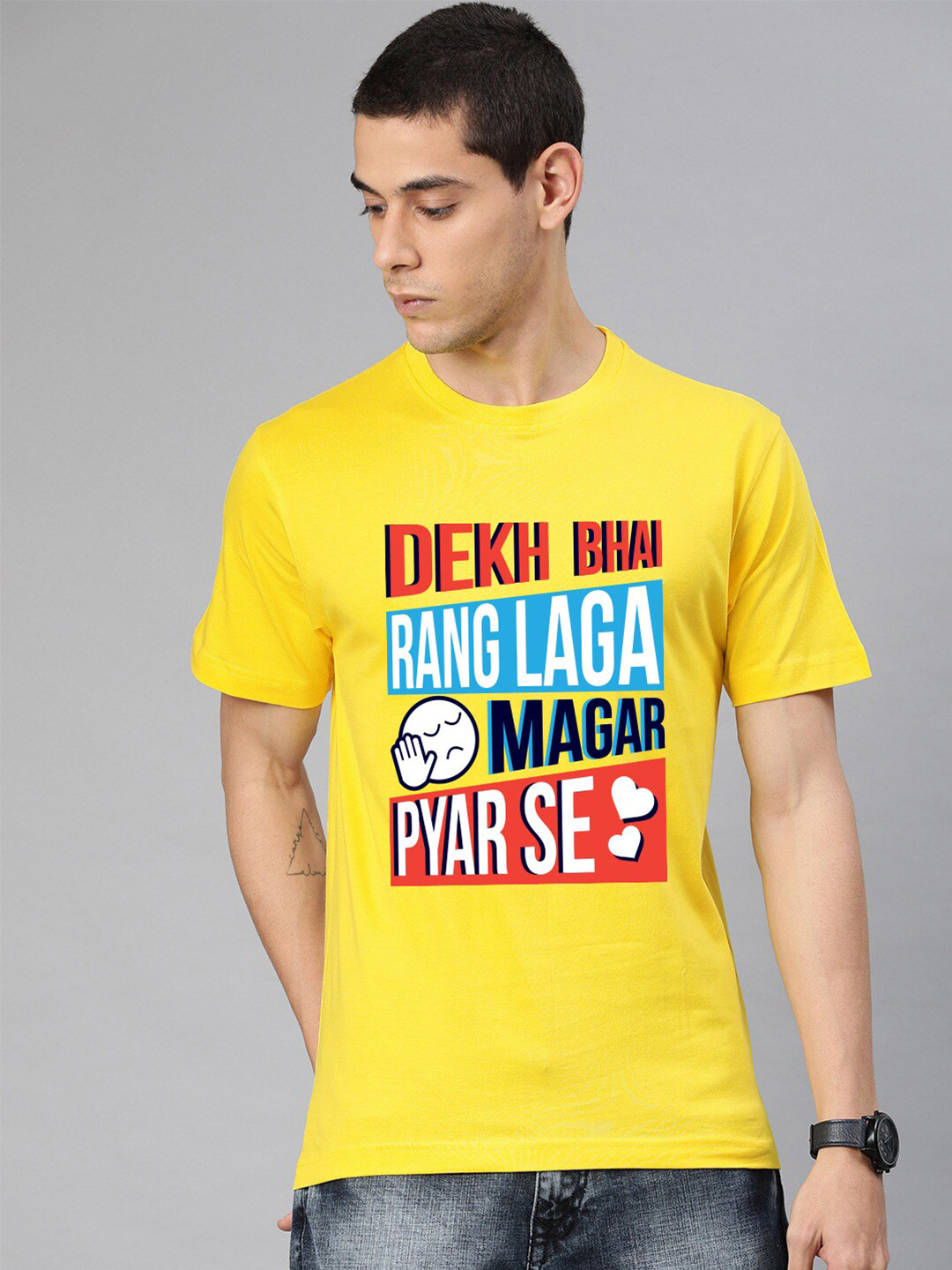 

BE AWARA Men Yellow Typography Printed Cotton T-shirt