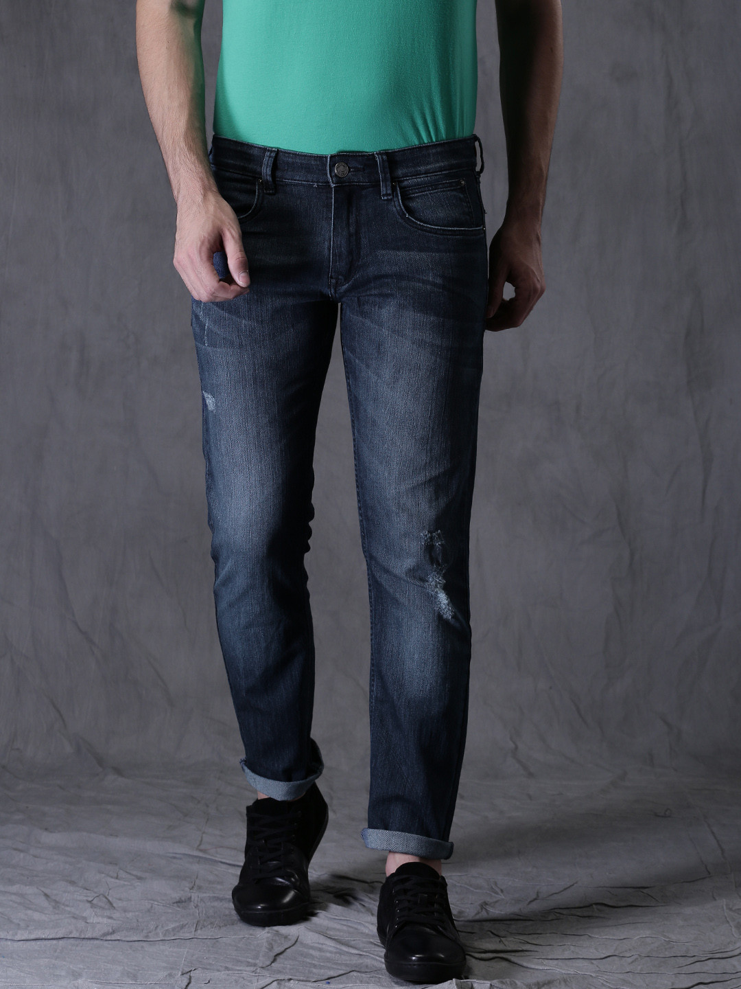 

WROGN Men Blue Slim Fit Stretchable Jeans