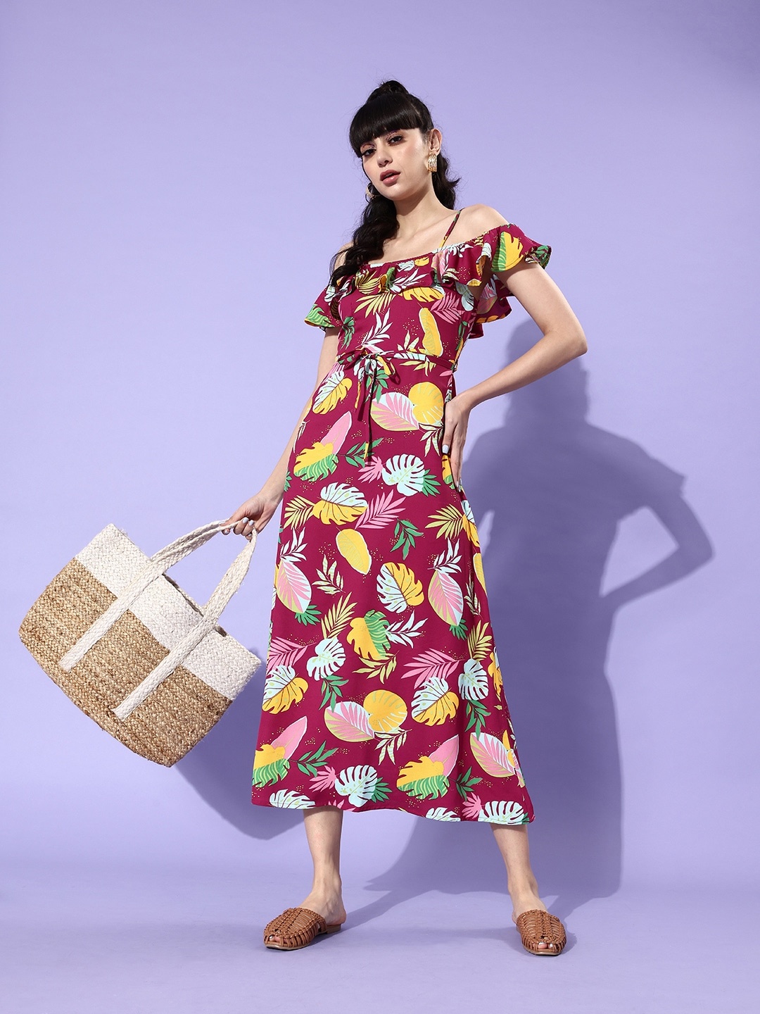 

Dressberry Pink & Multicoloured Floral Print Halter Neck Maxi Dress