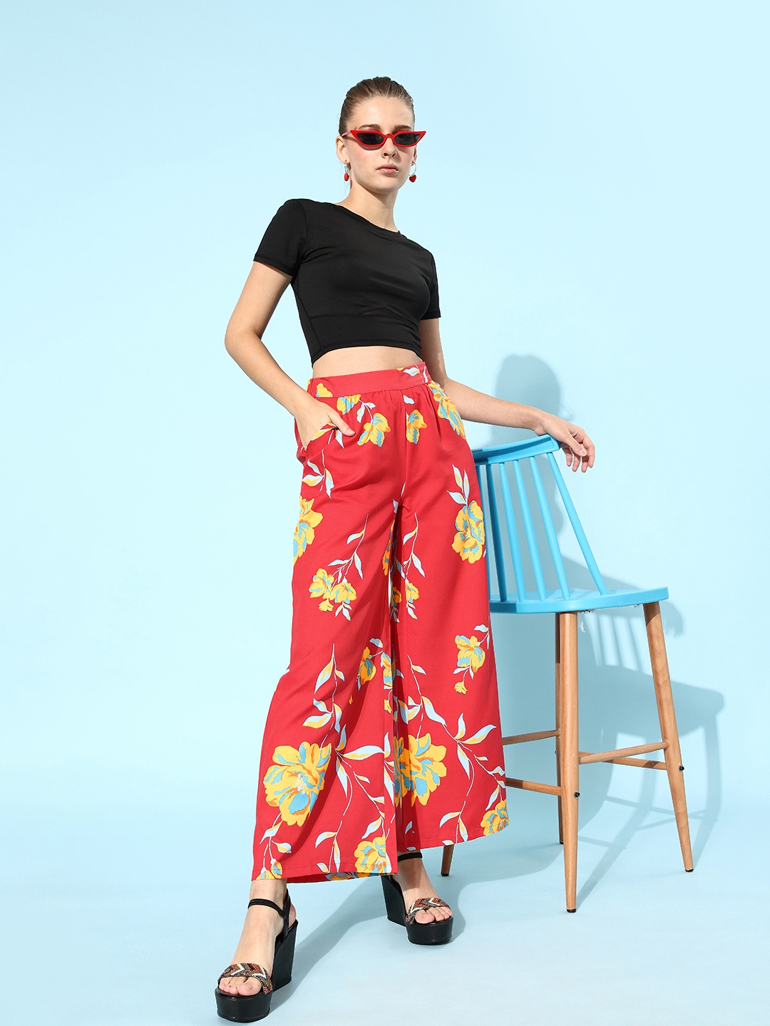 

DressBerry Women Gorgeous Red Floral Volume Play Trousers