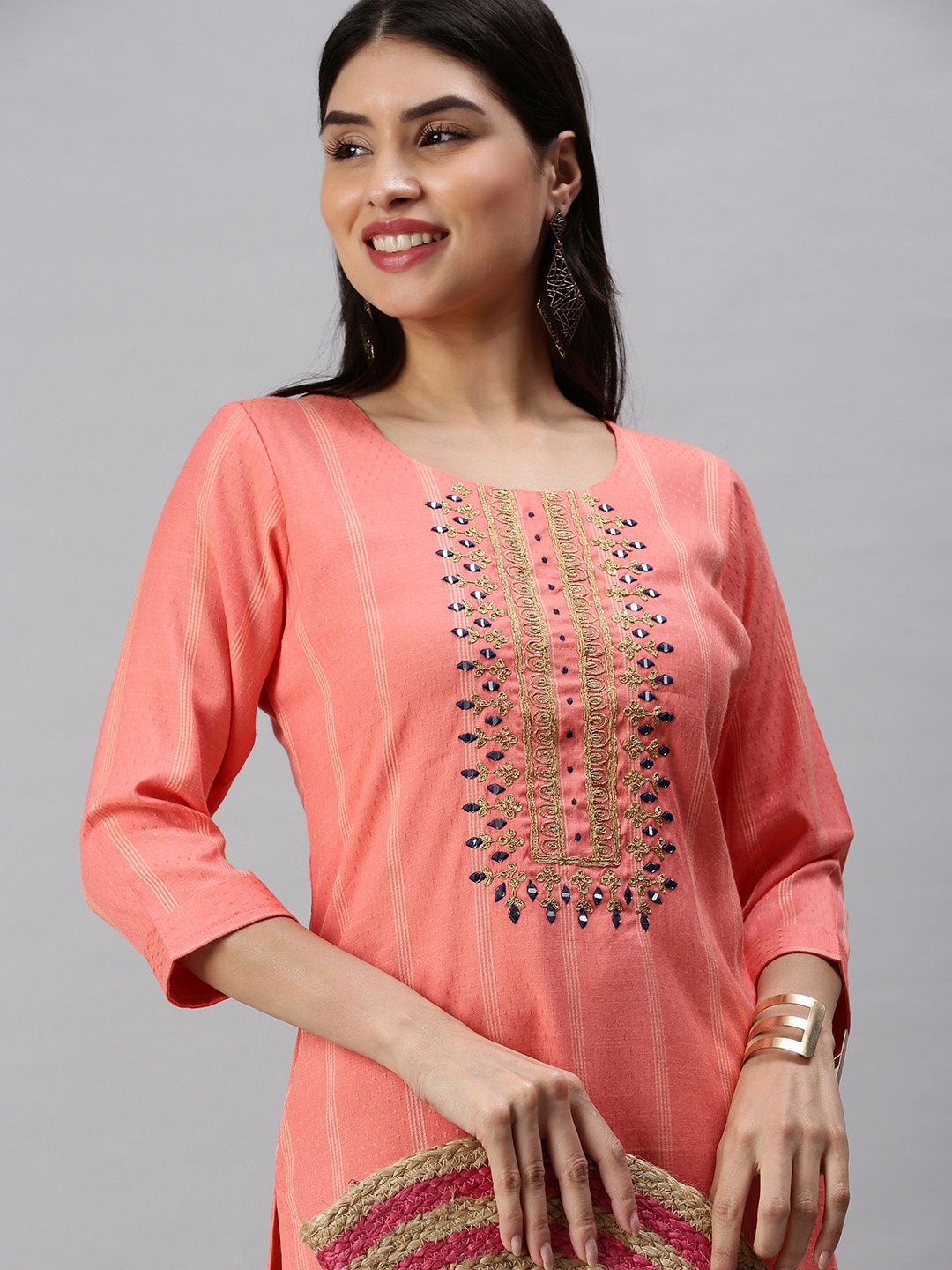 

SHOWOFF Women Pink Striped Three-Quarter Sleeves Round Neck Zari Kurta, Peach