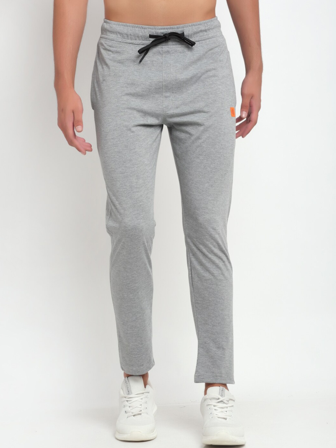 

Gallus Men Grey Solid Cotton Dry-Fit Track Pants