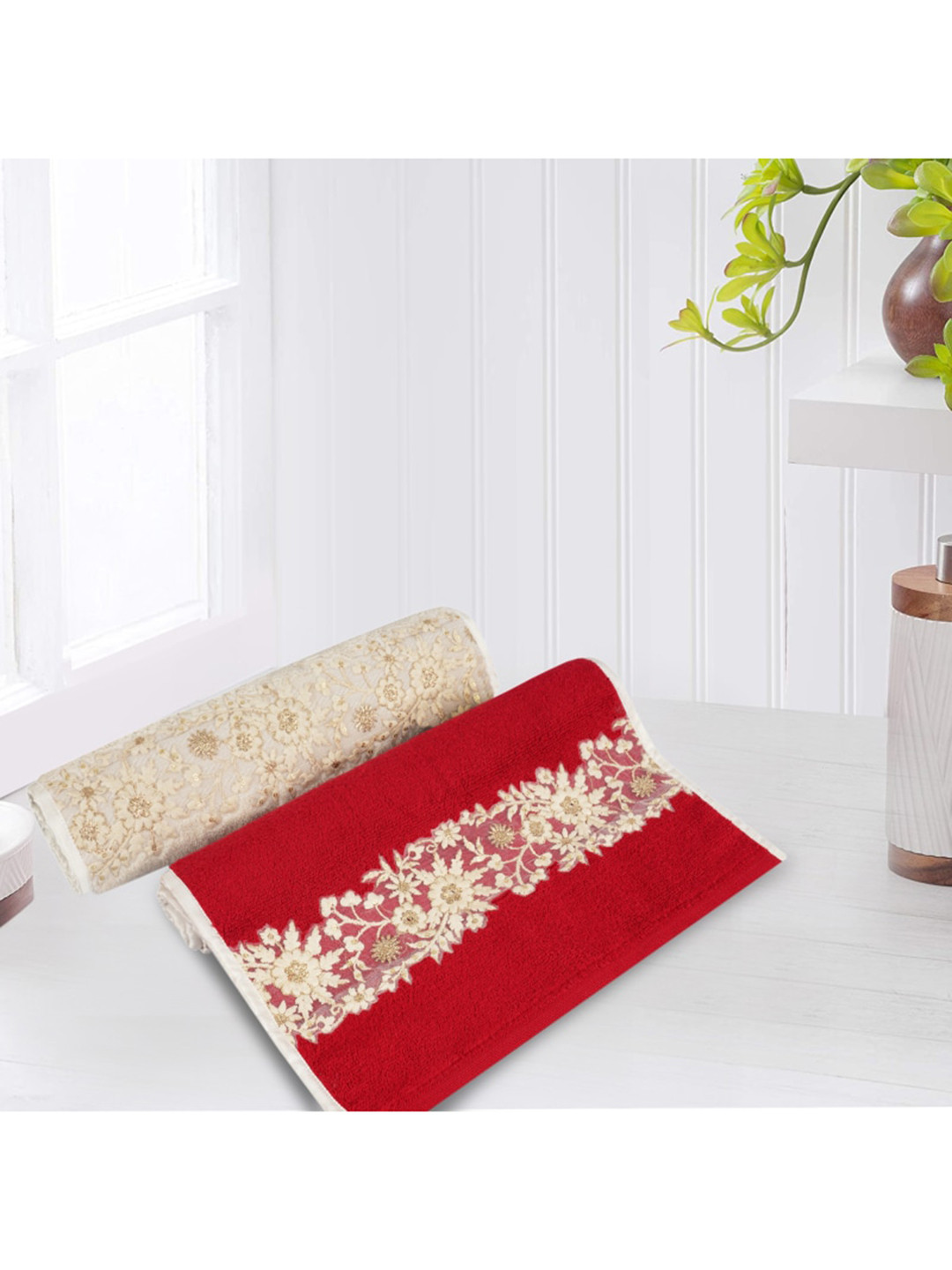 

LUSH & BEYOND Red & Beige Set Of 2 Solid 500 GSM Pure Cotton Hand Towels with Embroidered