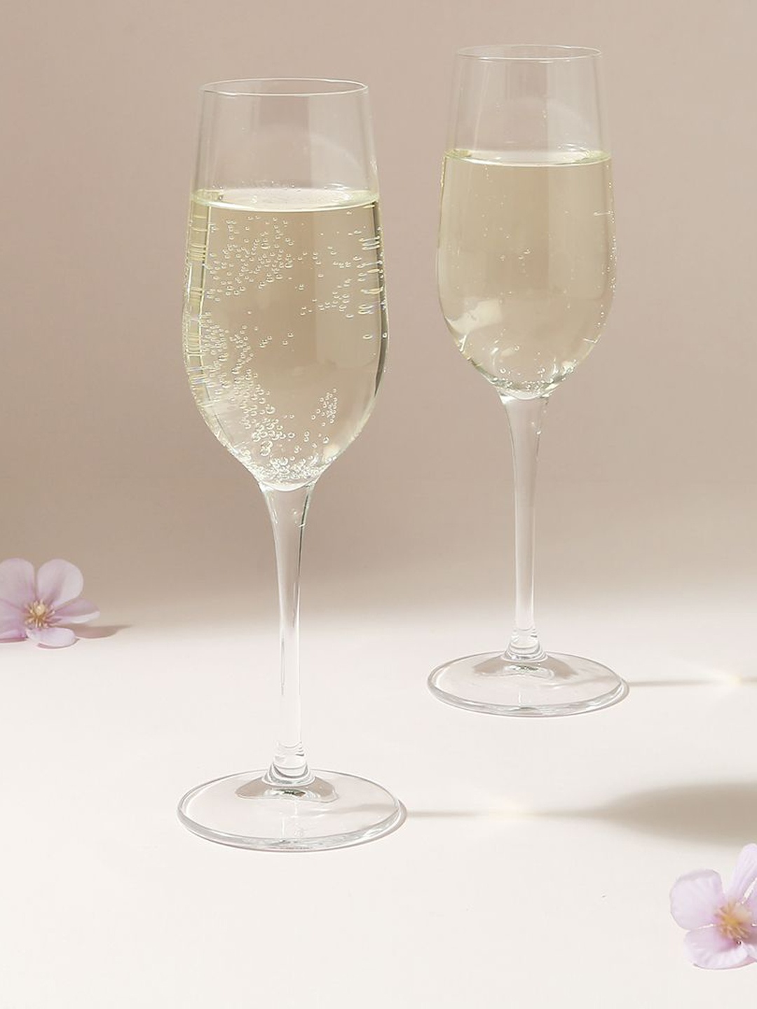 

Wonderchef Set of 2 Bormioli Champagne Glass - 215 ml, Transparent