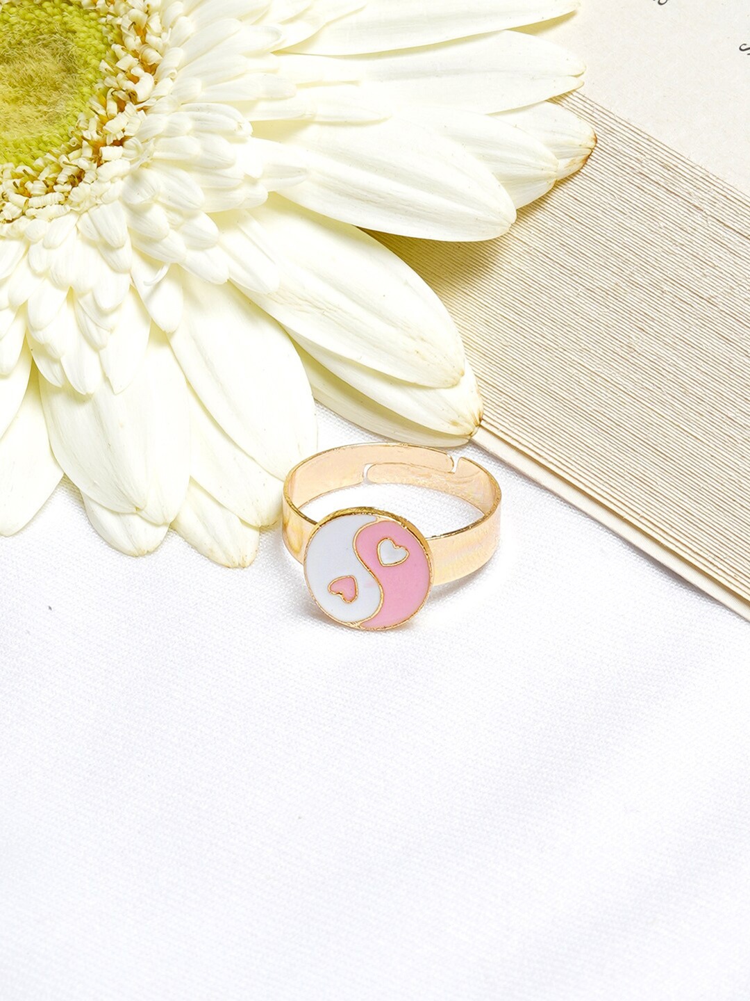 

BEWITCHED Gold-Toned & White Enamelled Ying Yang Circular Finger Ring