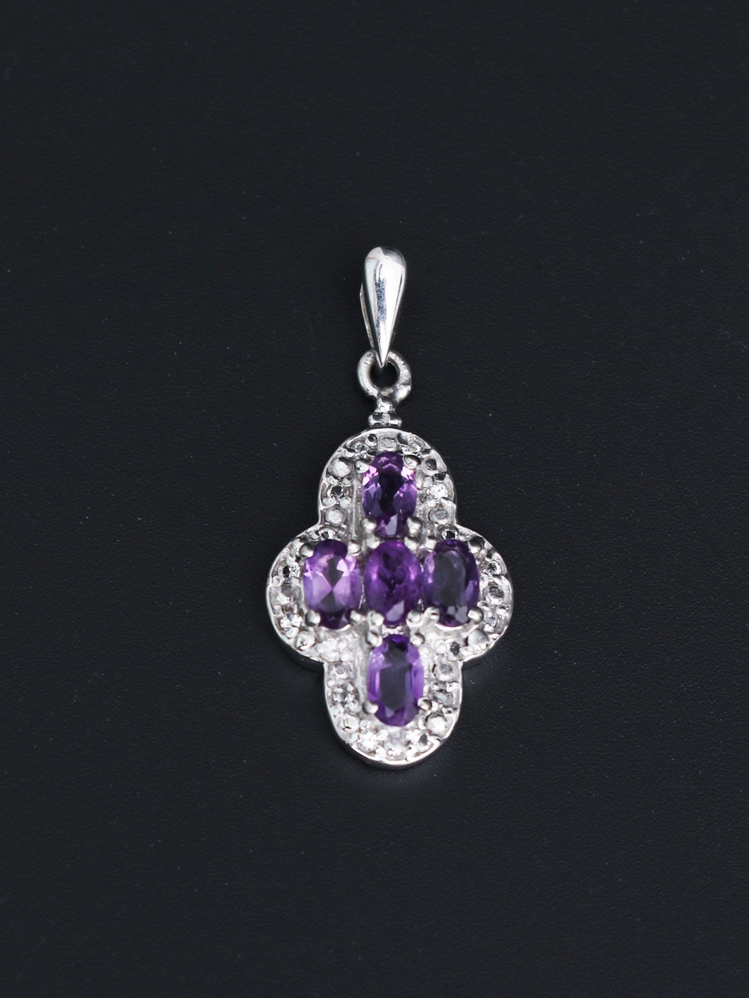 

HIFLYER JEWELS Women Silver-Toned Rhodium-Plated Long Chain Pendant, Purple
