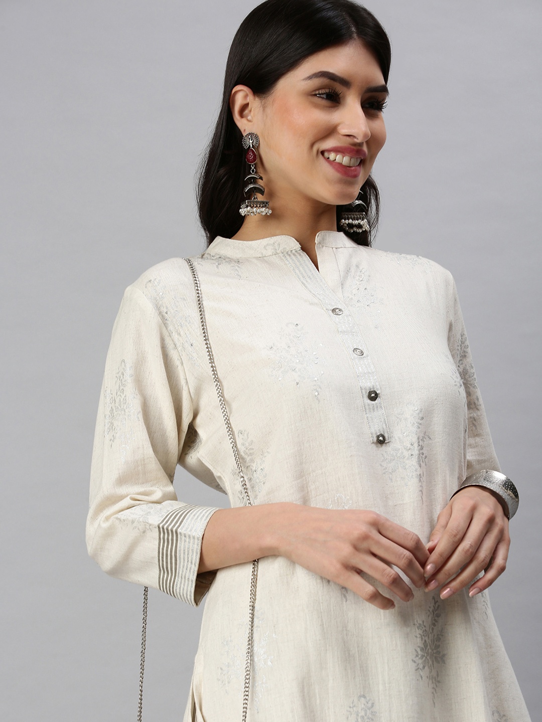 

SHOWOFF Women Off White Floral Kurta with Trousers