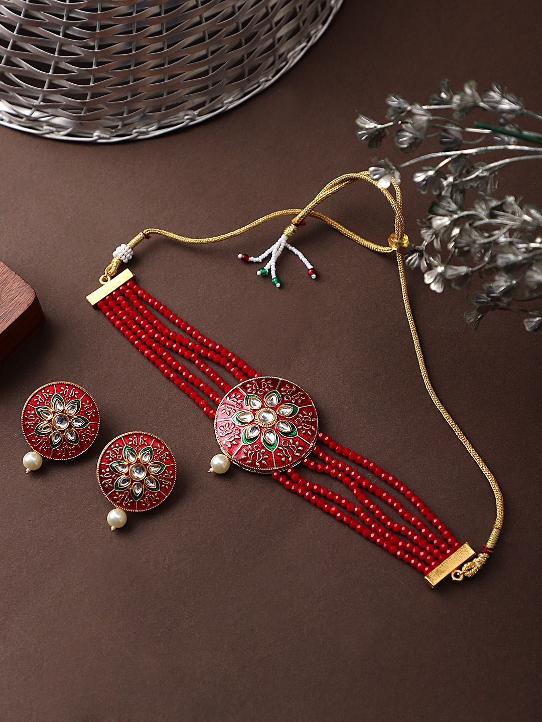 

STEORRA JEWELS Gold-Plated & Red Kundan Studded & Beaded Jewellery Set