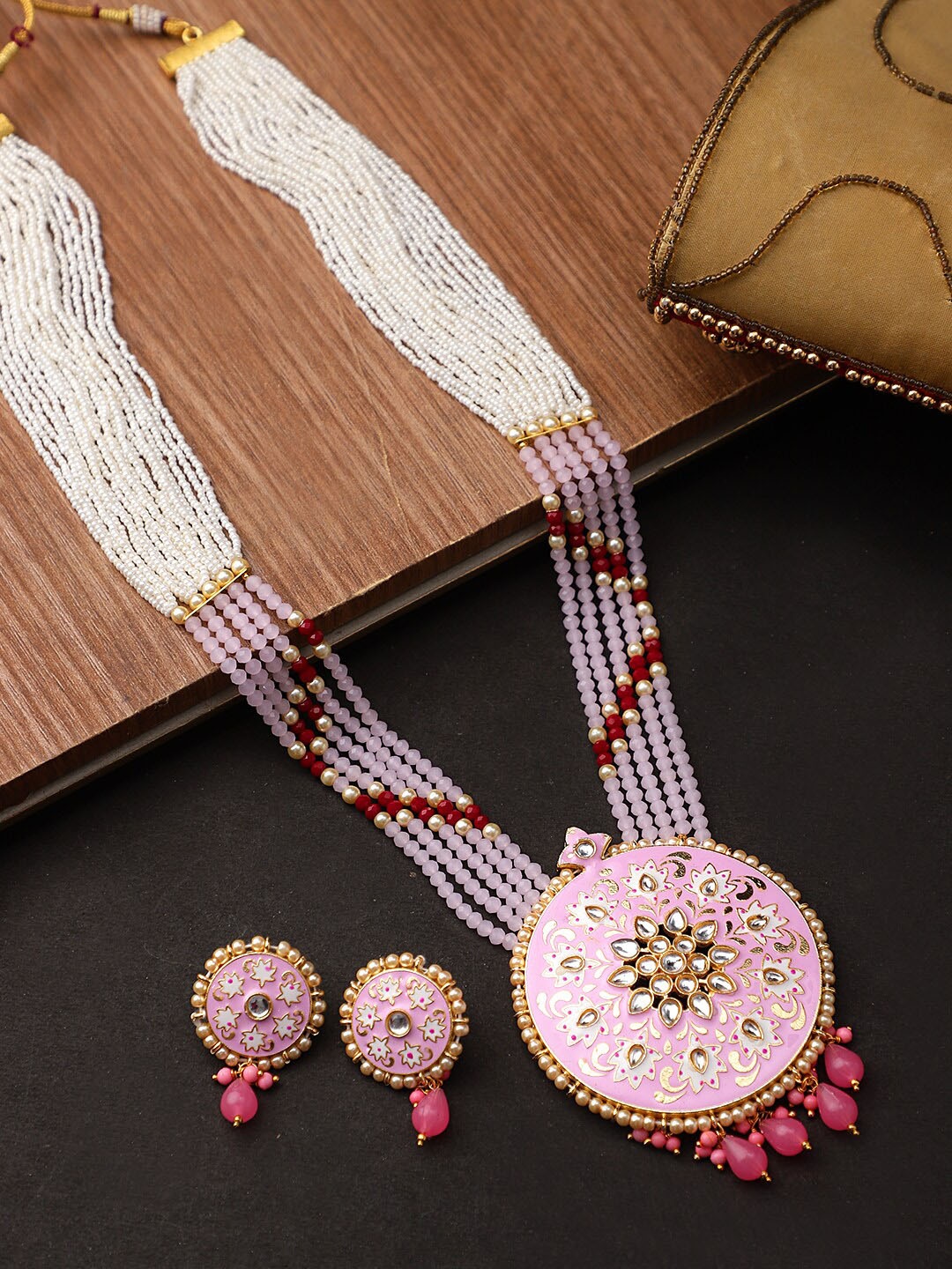 

STEORRA JEWELS Peach & Red Gold-Plated Kundan-Studded & Beaded Jewellery Set