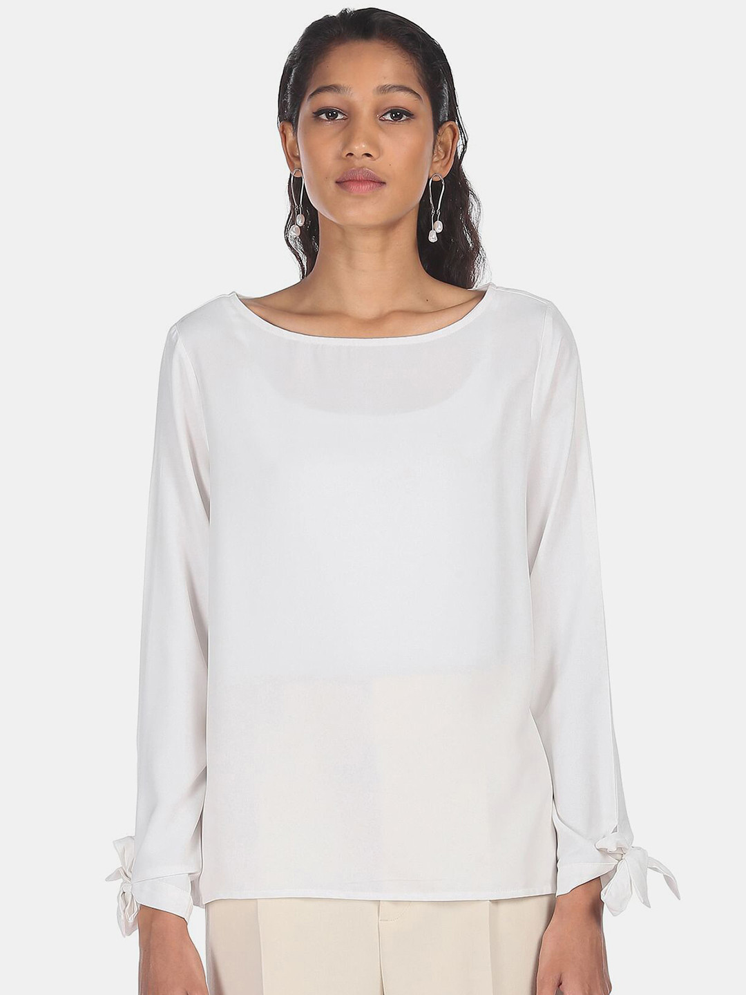 

SHFFL Off White Solid Top