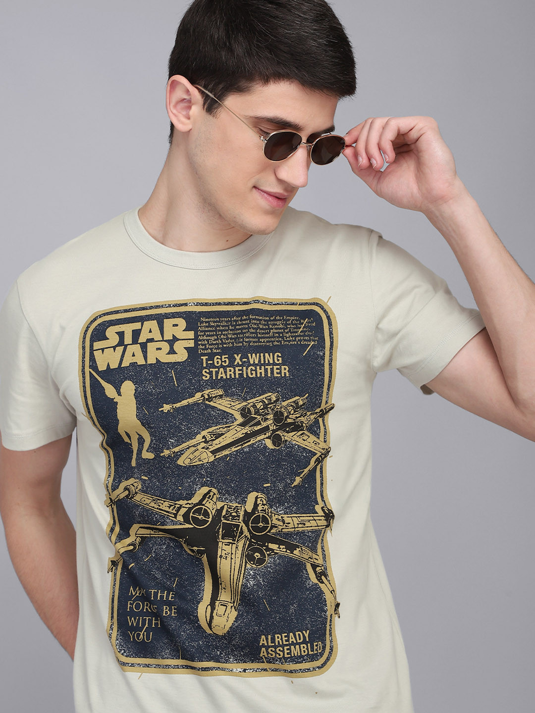 

Free Authority Men Grey Star Wars Printed Cotton T-shirt