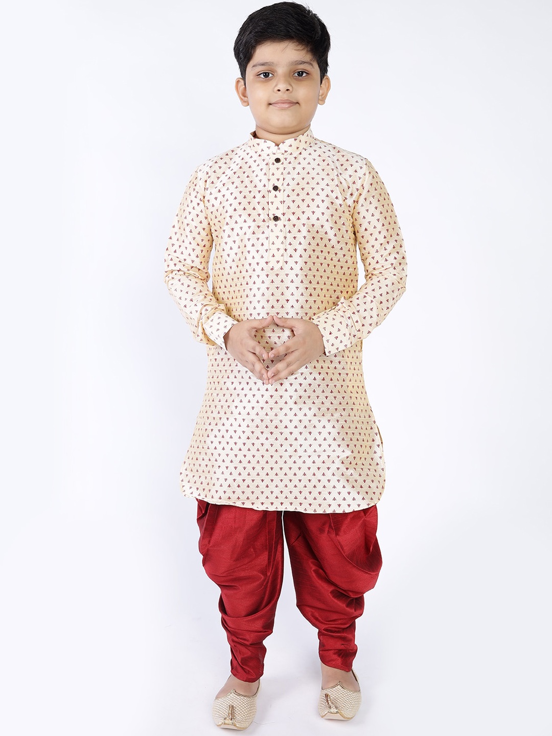 

NAMASKAR Boys Cream-Coloured Dupion Printed Kurta